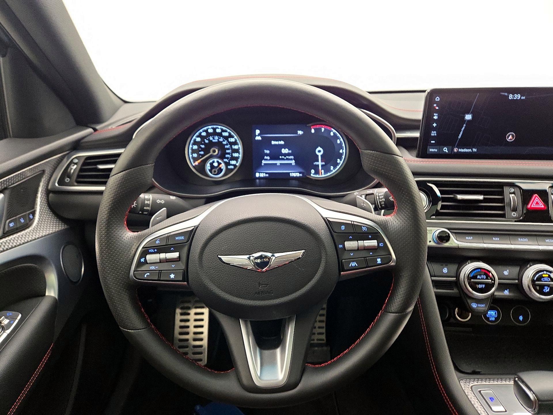 Thumbnail: 2023 Genesis G70 - 10