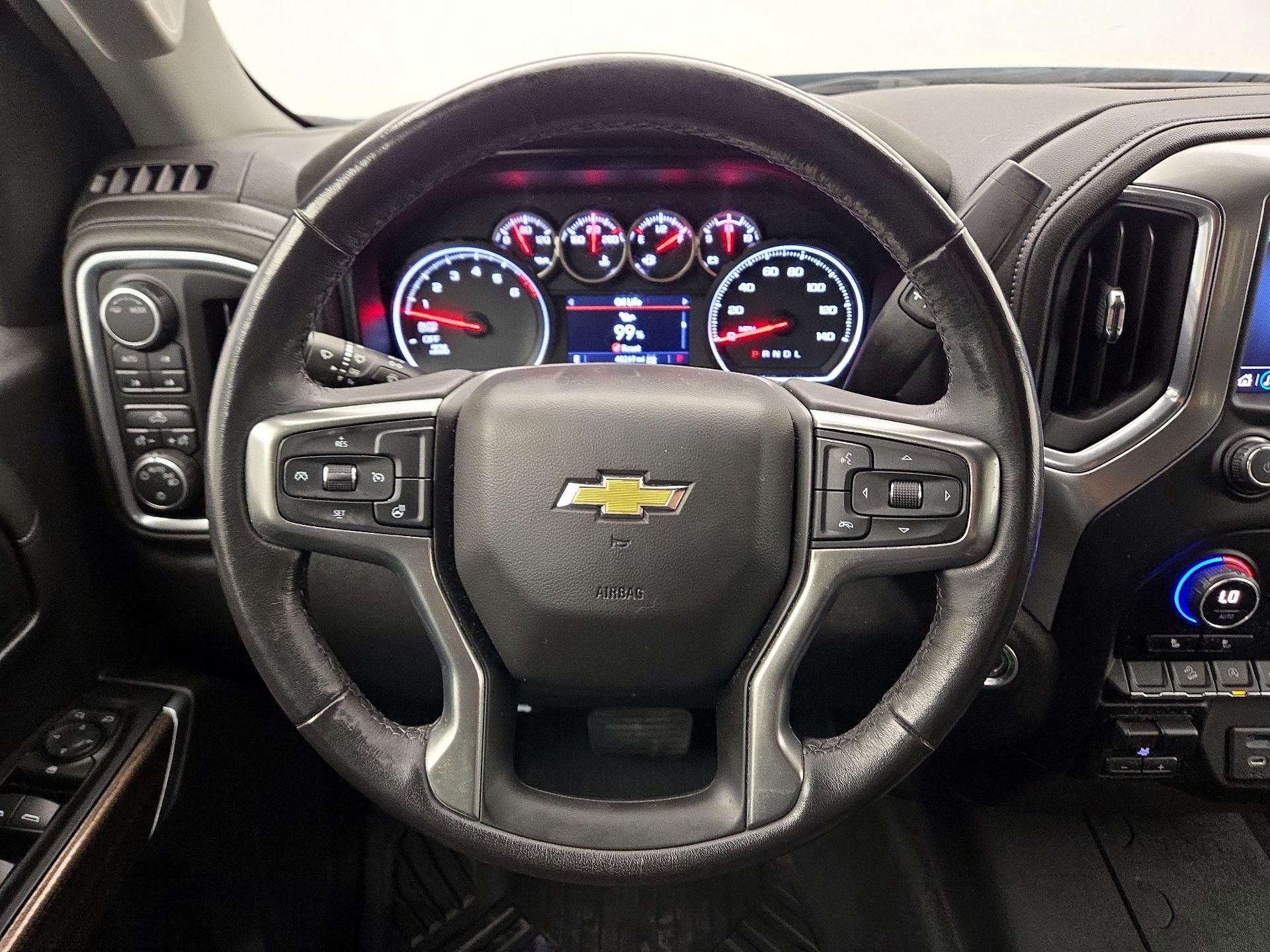 Thumbnail: 2020 Chevrolet Silverado 1500 - 10