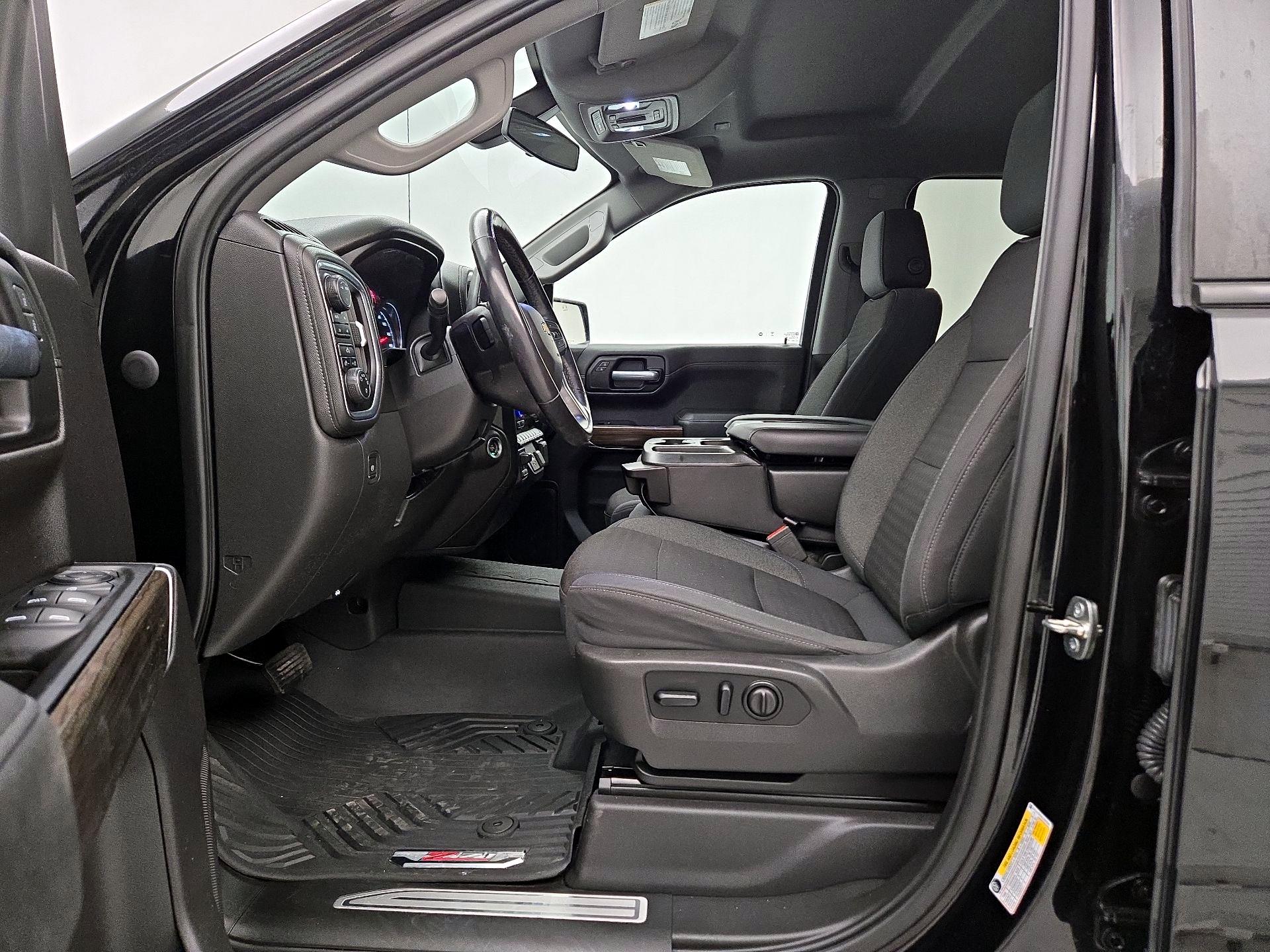 Thumbnail: 2020 Chevrolet Silverado 1500 - 11
