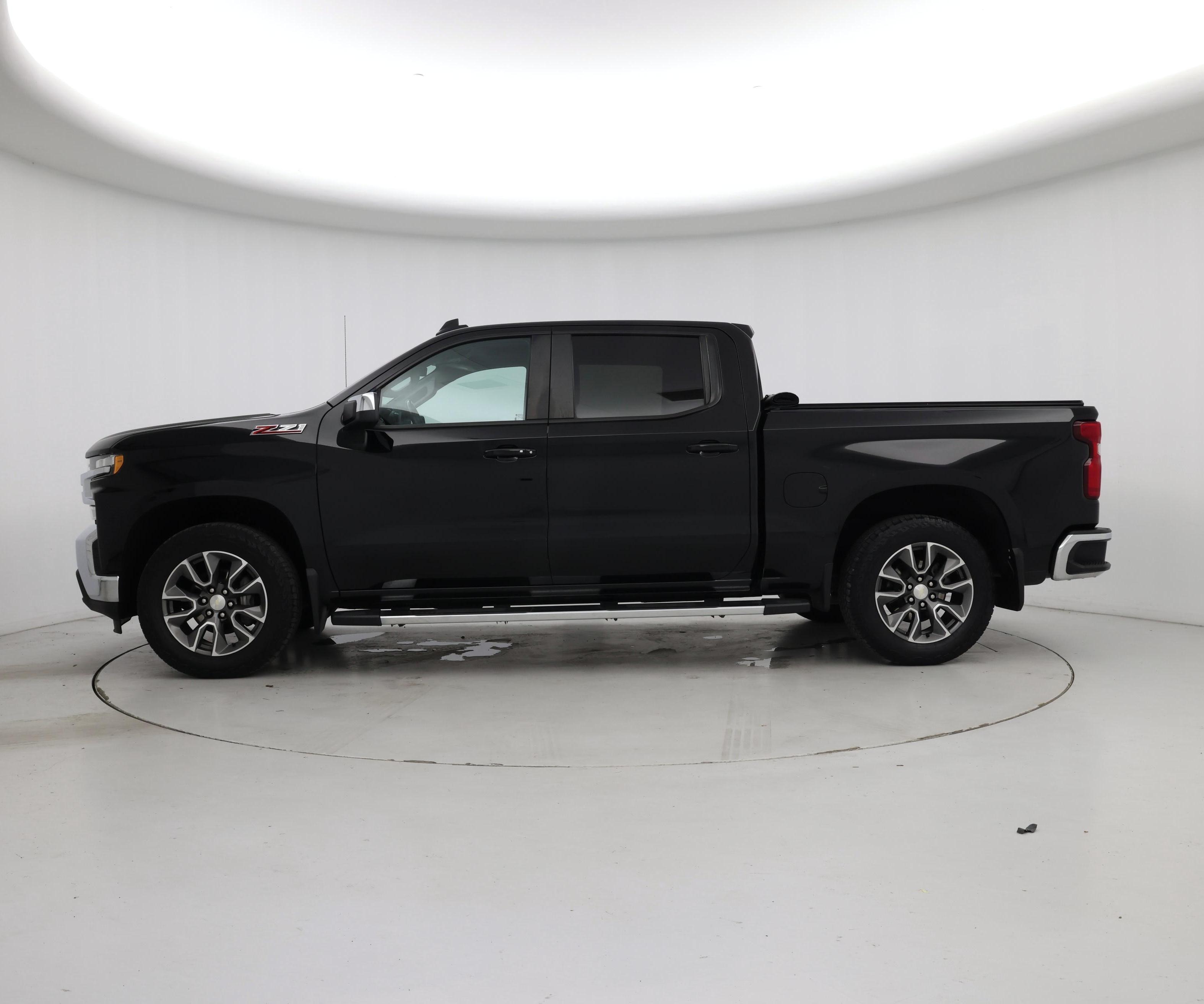 Thumbnail: 2020 Chevrolet Silverado 1500 - 3