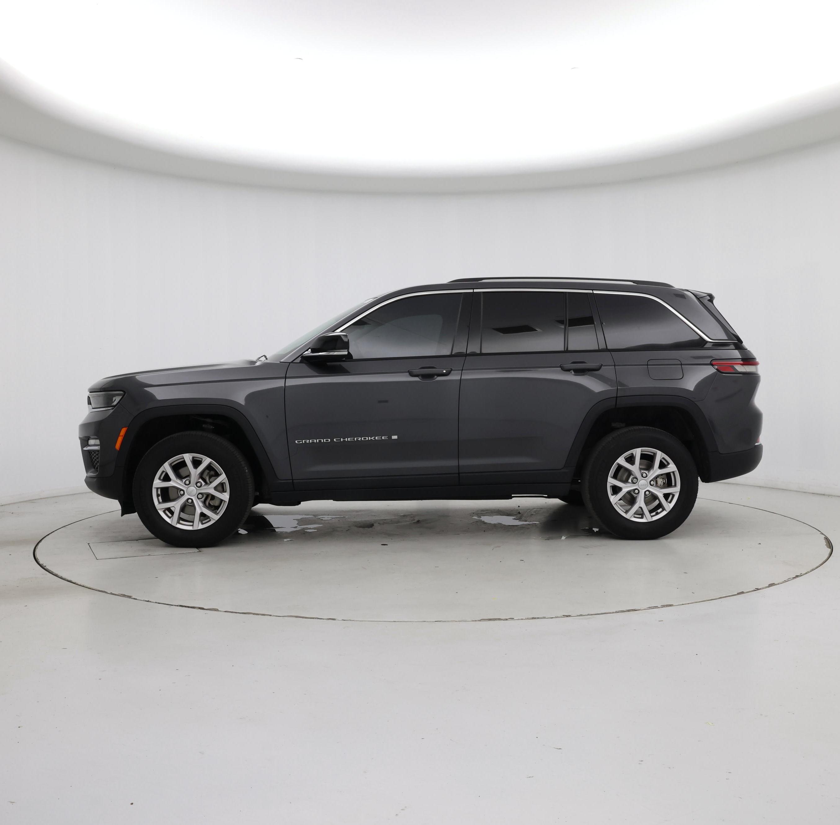 Thumbnail: 2022 Jeep Grand Cherokee - 3