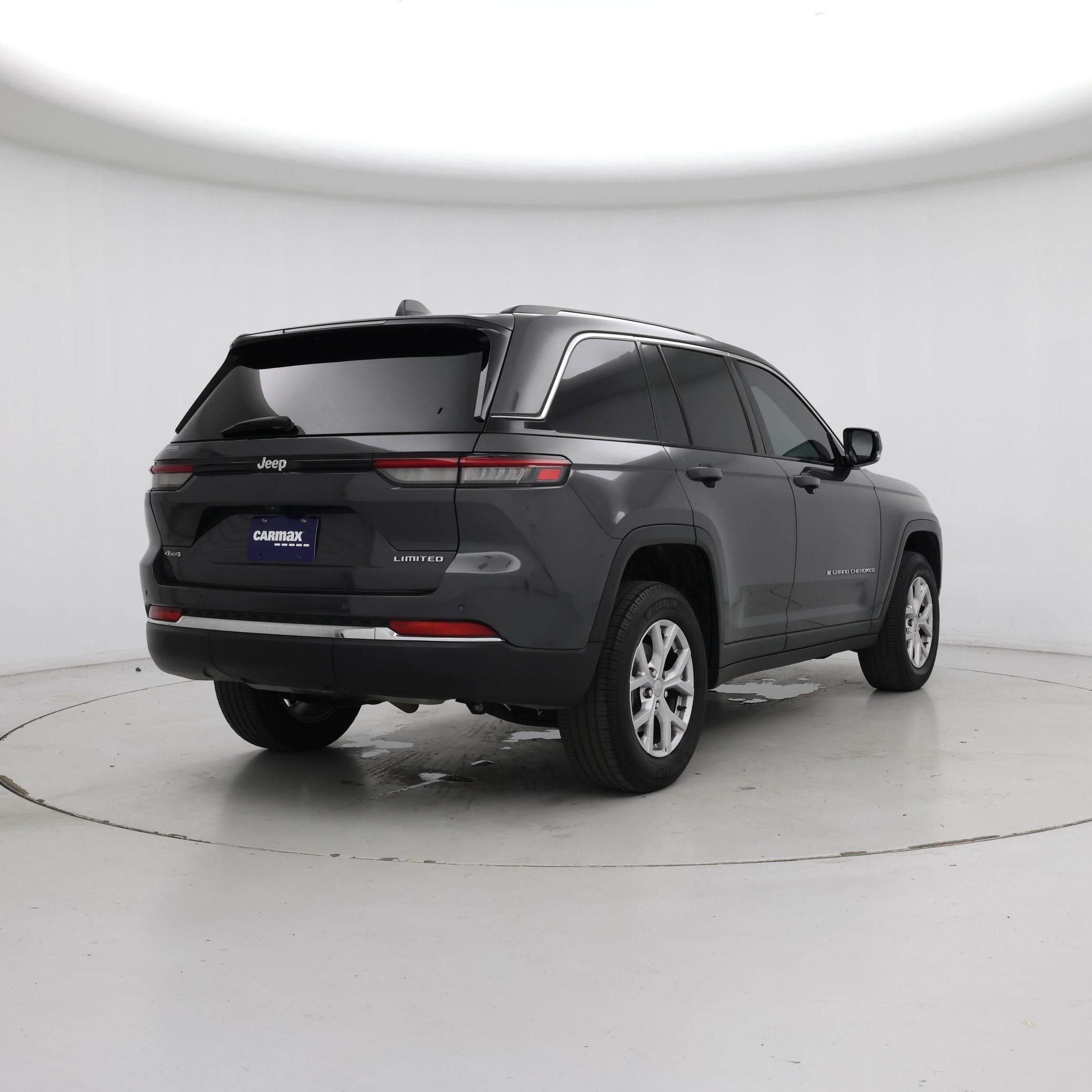 Thumbnail: 2022 Jeep Grand Cherokee - 8