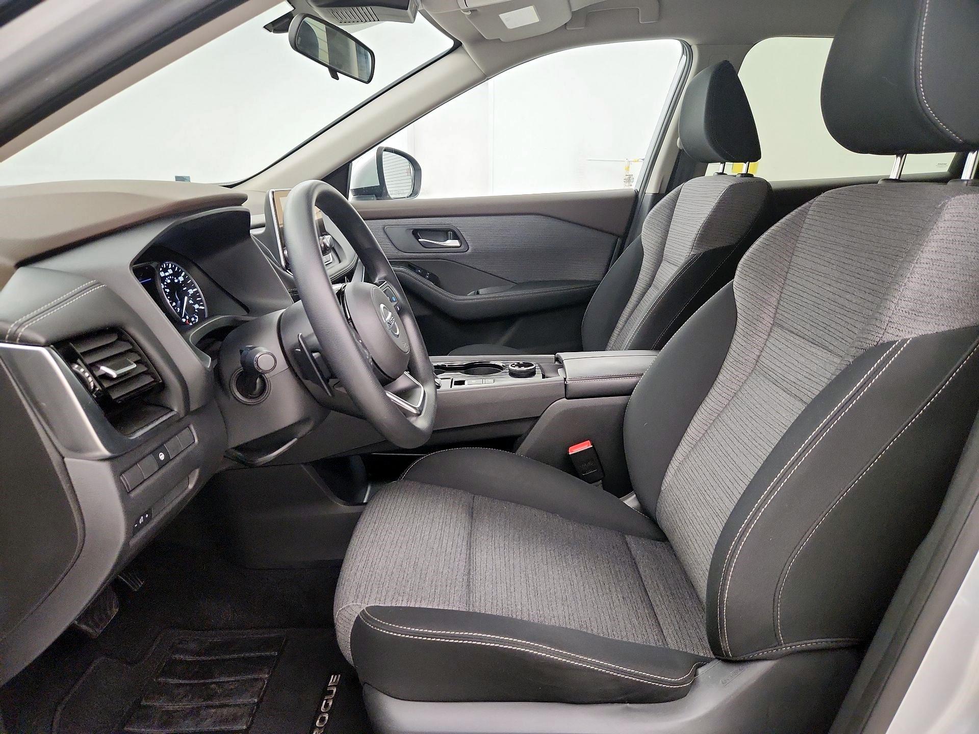Thumbnail: 2021 Nissan Rogue - 9