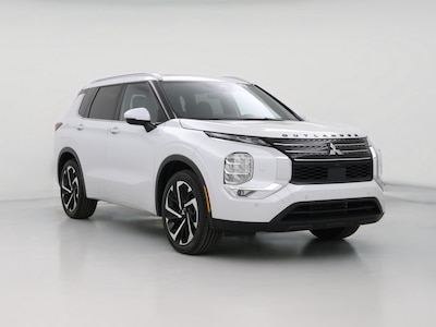 White 2022 Mitsubishi Outlander SEL