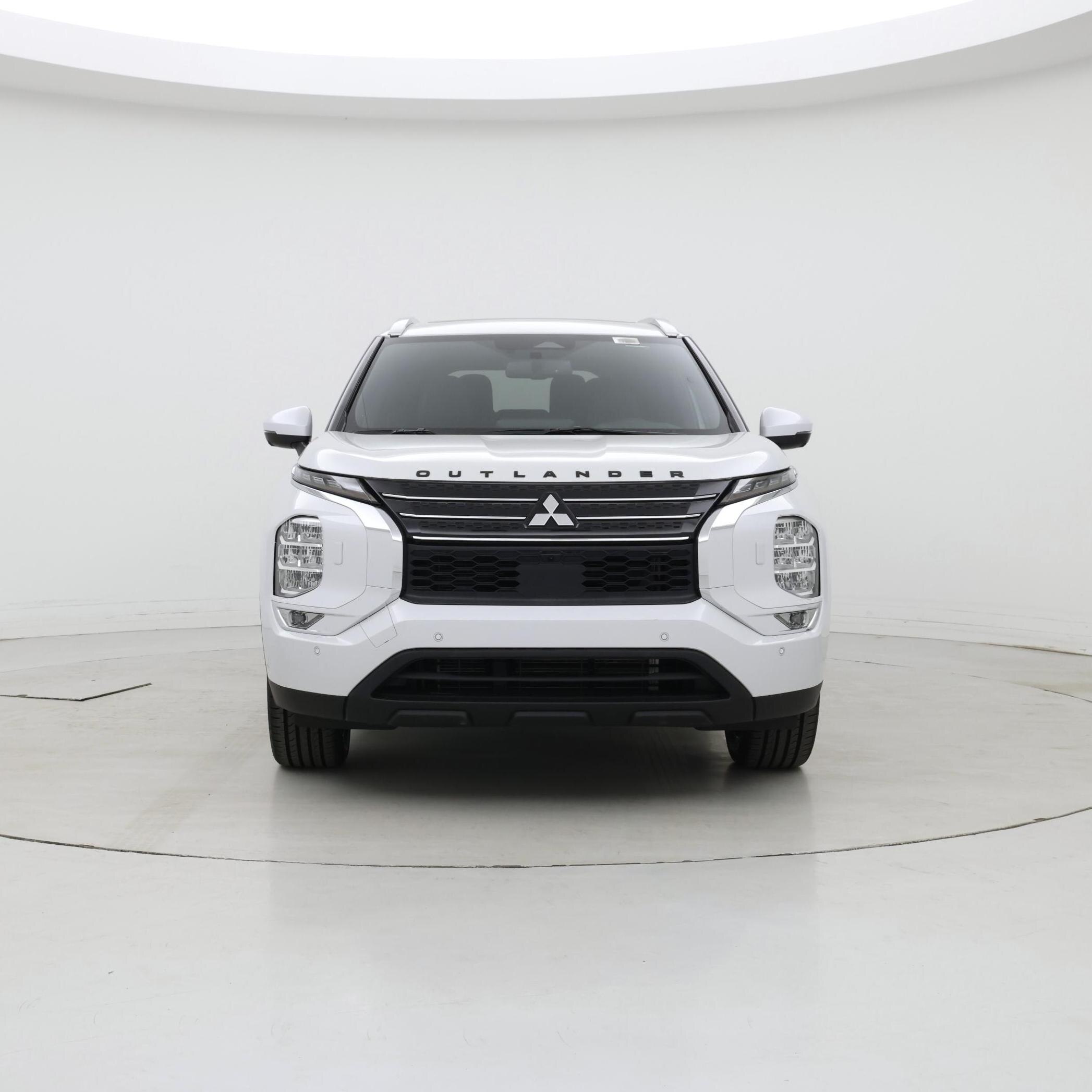 Thumbnail: 2022 Mitsubishi Outlander - 5