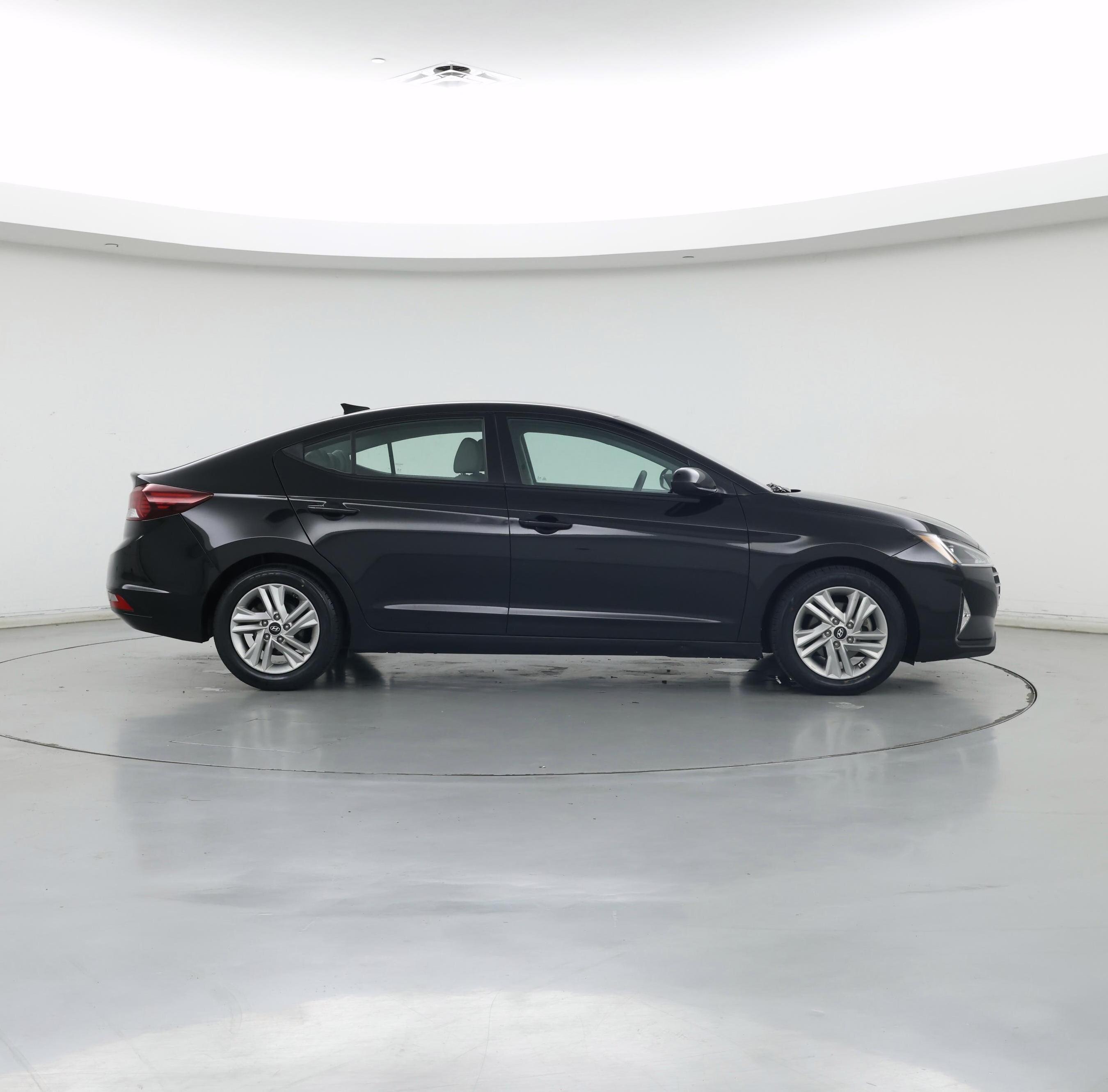 Thumbnail: 2020 Hyundai Elantra - 7