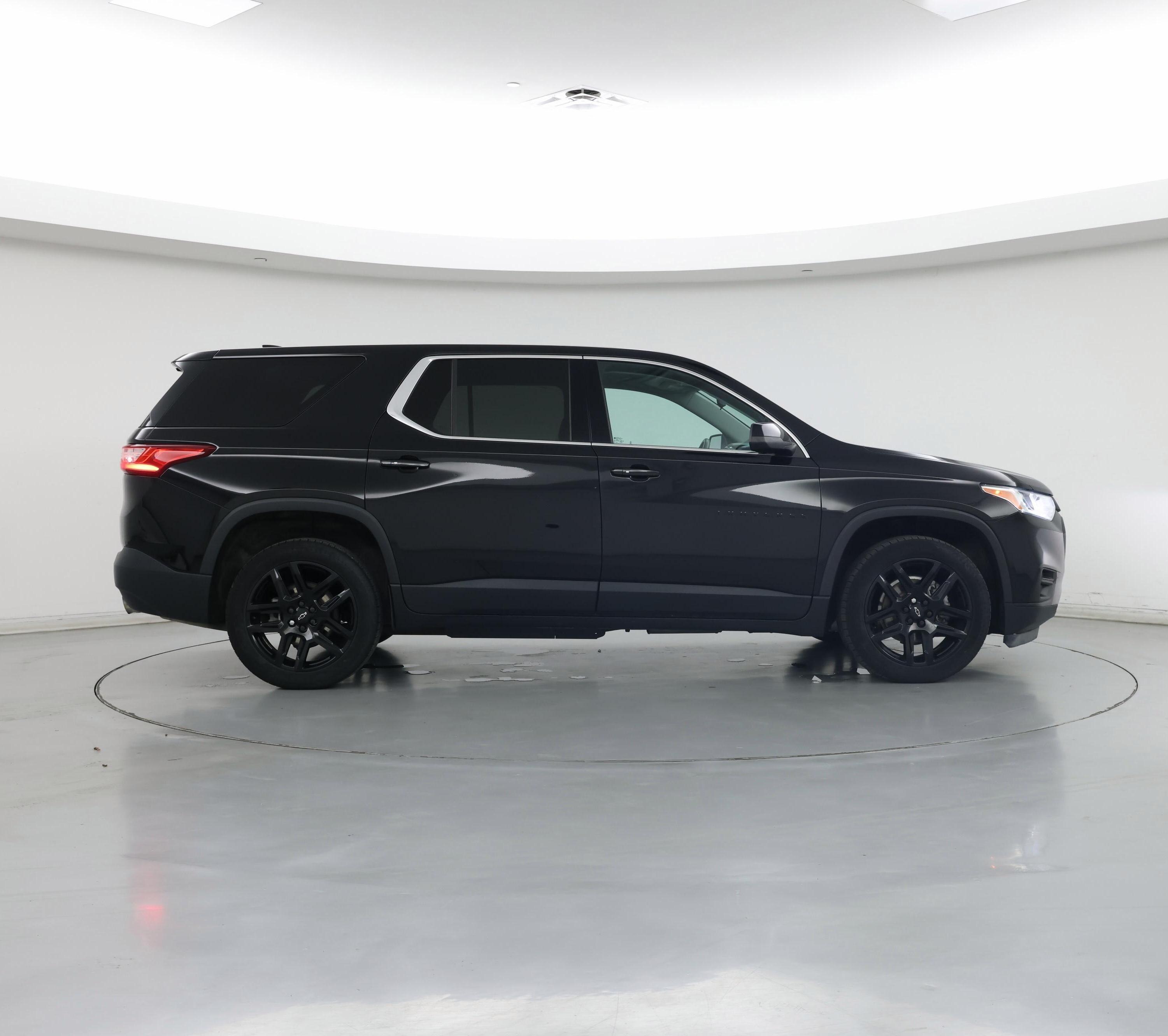 Thumbnail: 2021 Chevrolet Traverse - 7