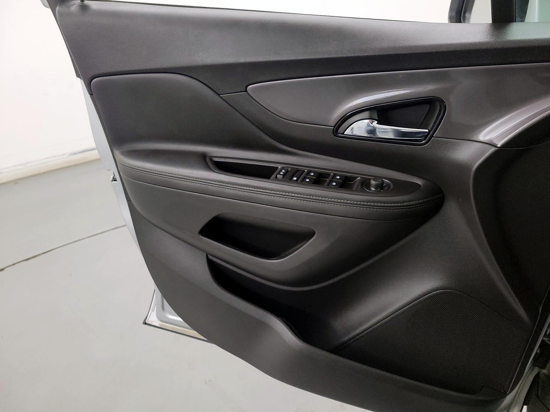 Thumbnail: 2020 Buick Encore - 12