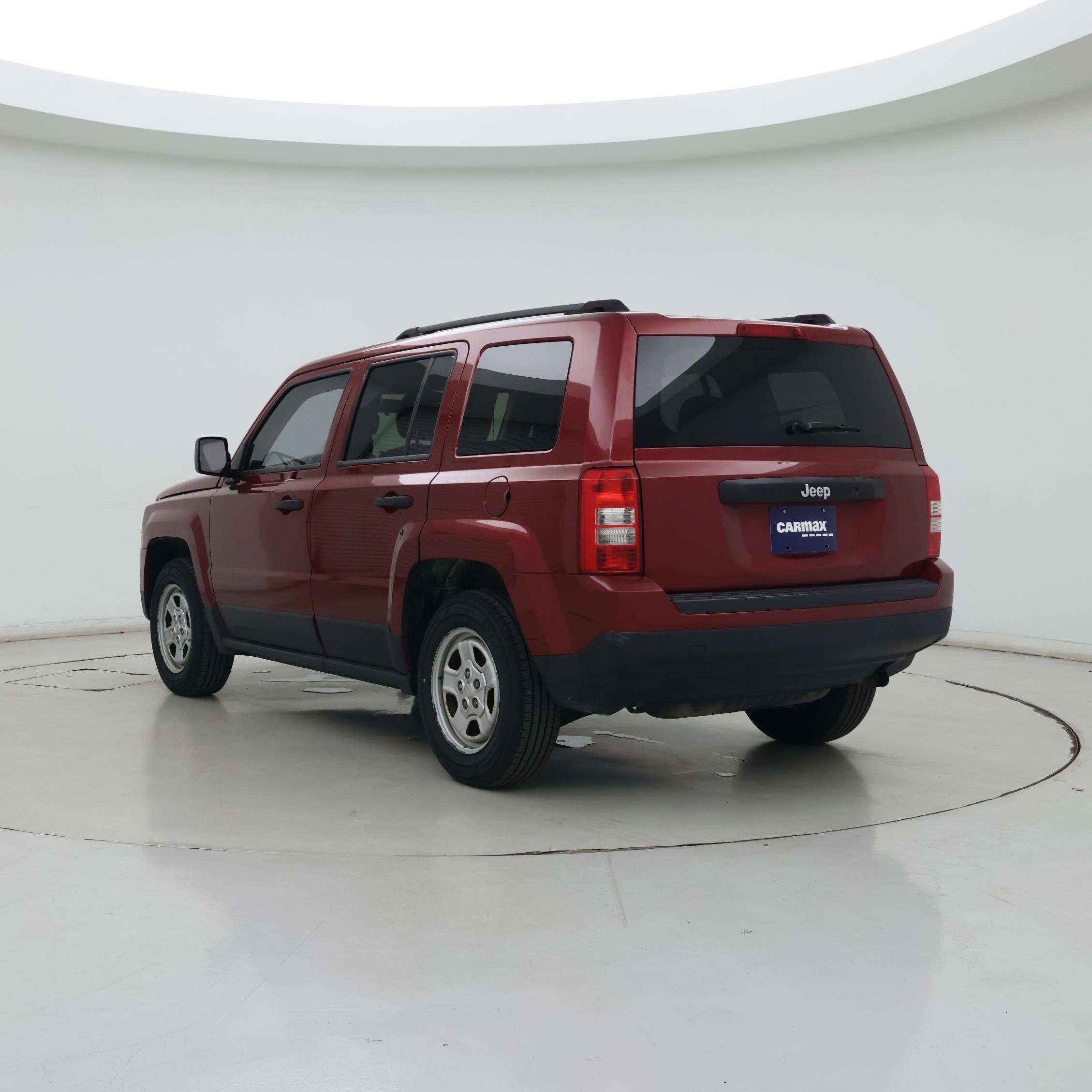 Thumbnail: 2014 Jeep Patriot - 2
