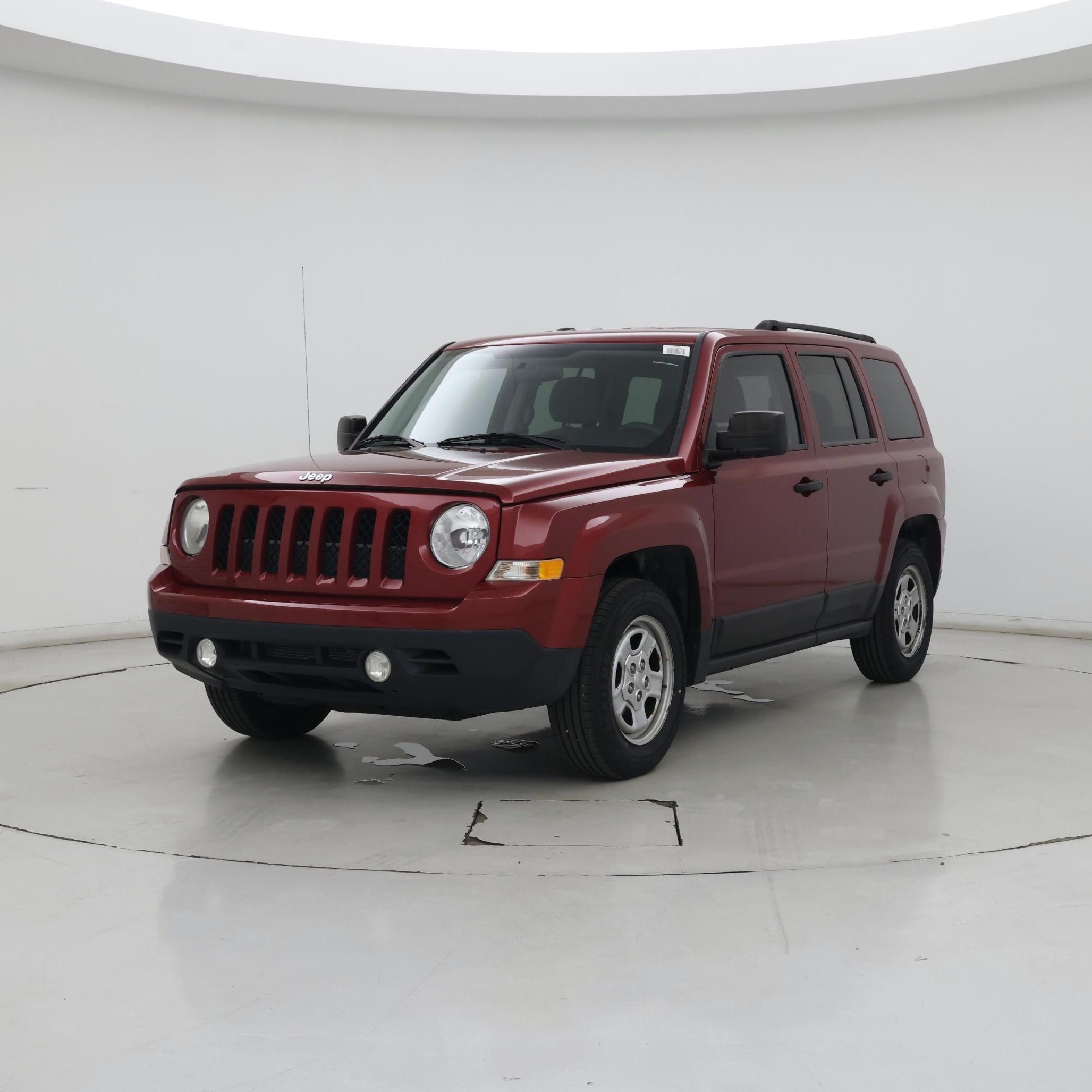 Thumbnail: 2014 Jeep Patriot - 4