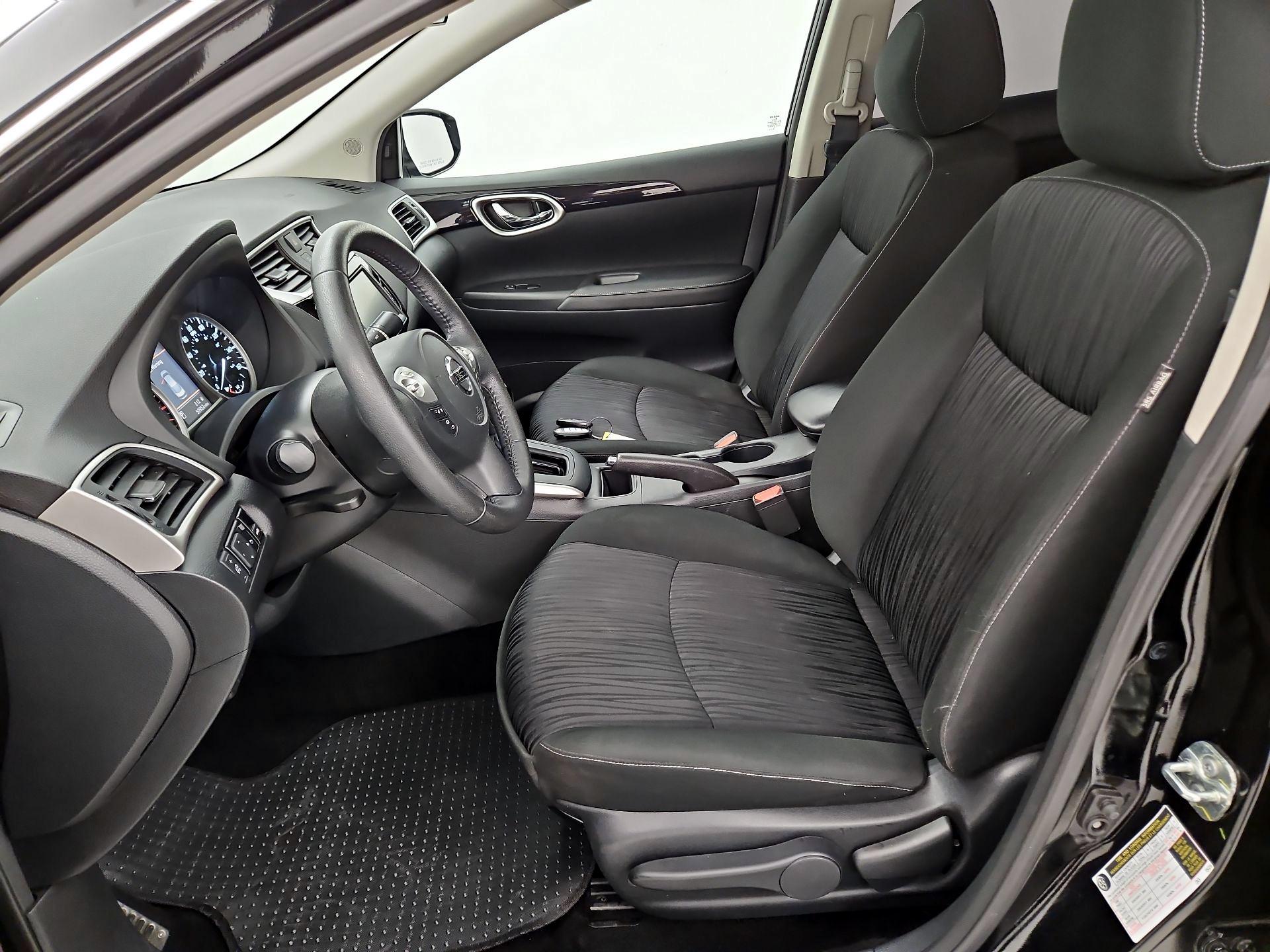 Thumbnail: 2019 Nissan Sentra - 11