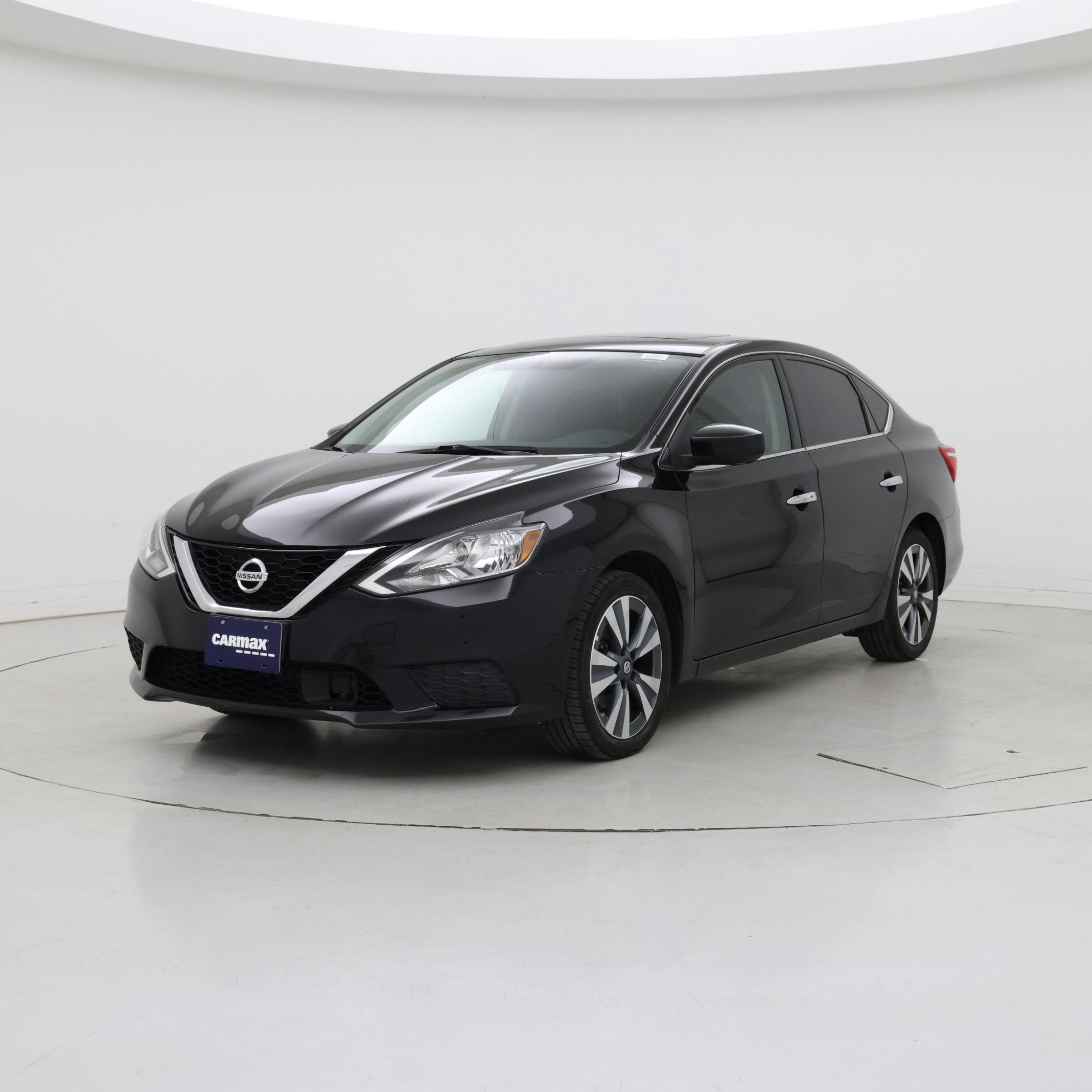 Thumbnail: 2019 Nissan Sentra - 4