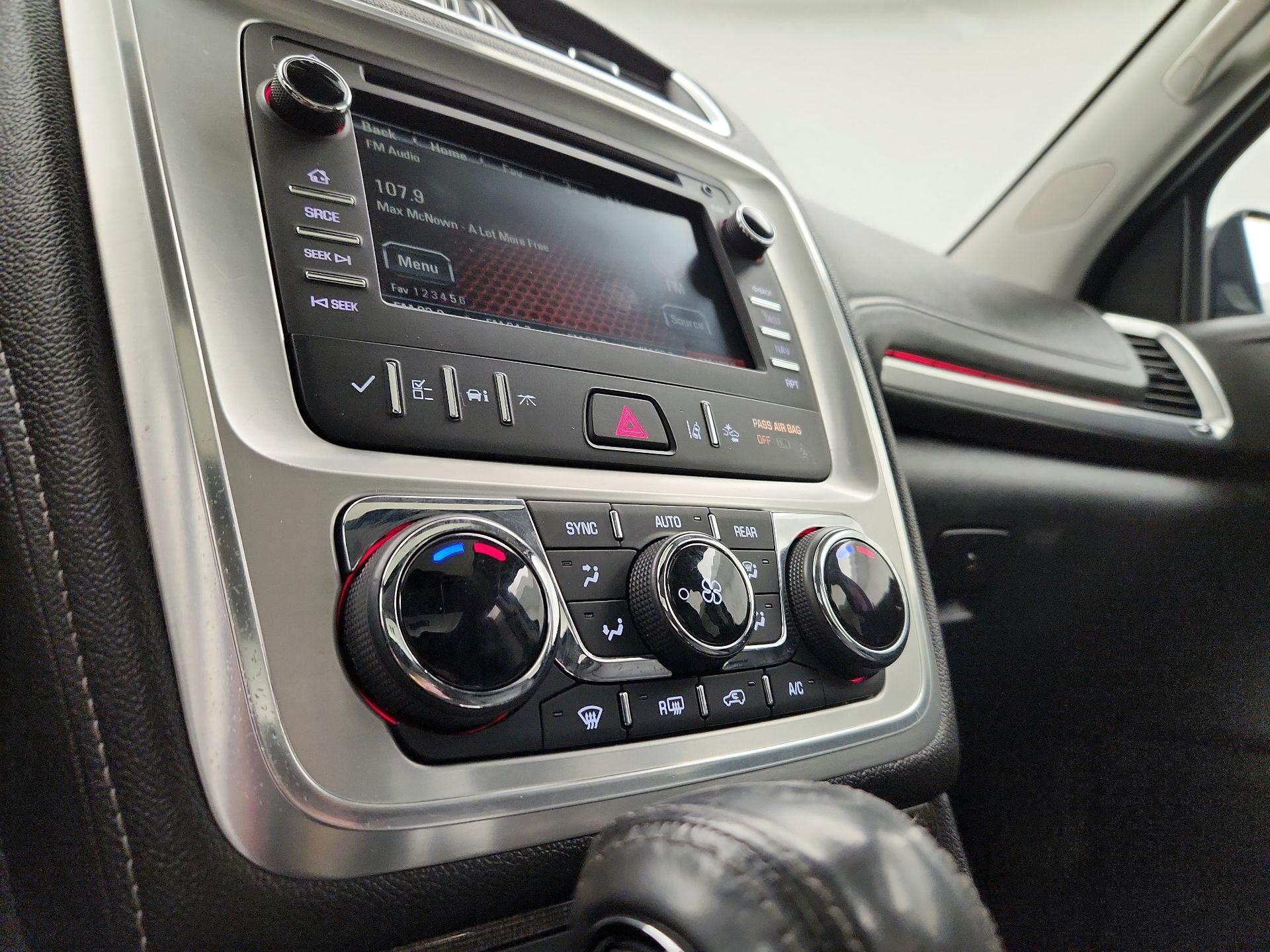 Thumbnail: 2016 GMC Acadia - 16