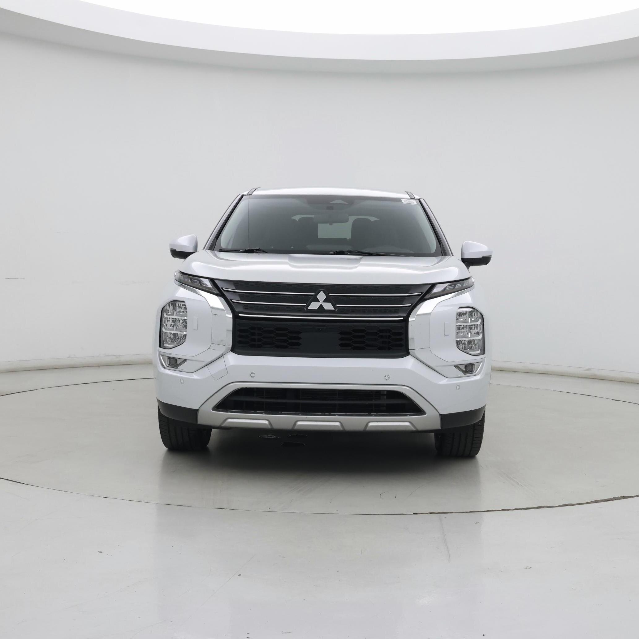 Thumbnail: 2022 Mitsubishi Outlander - 5