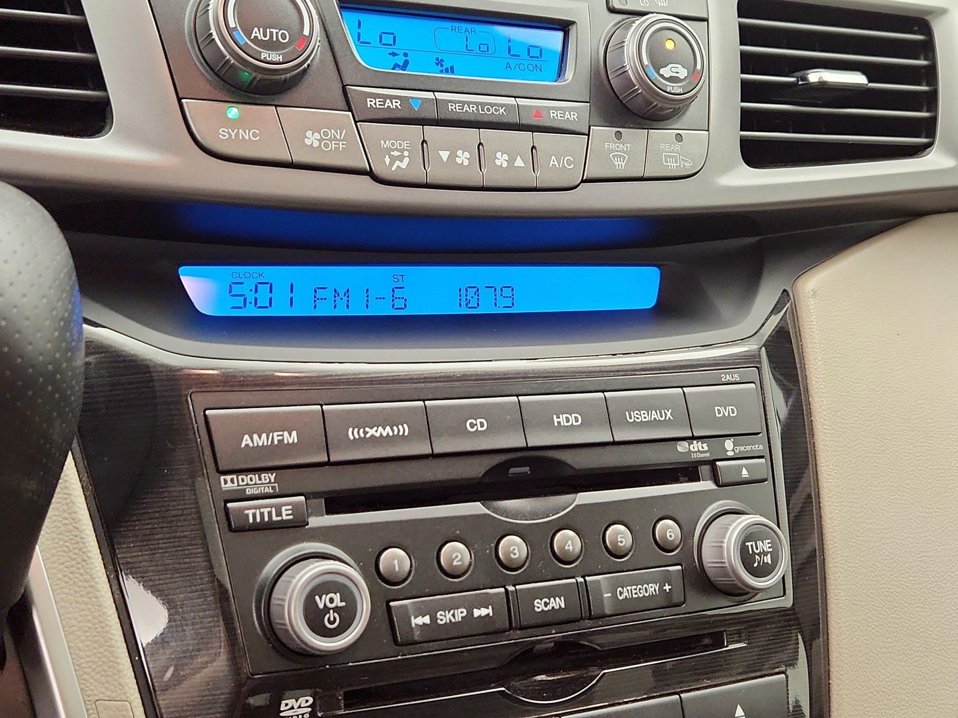 Thumbnail: 2013 Honda Odyssey - 13