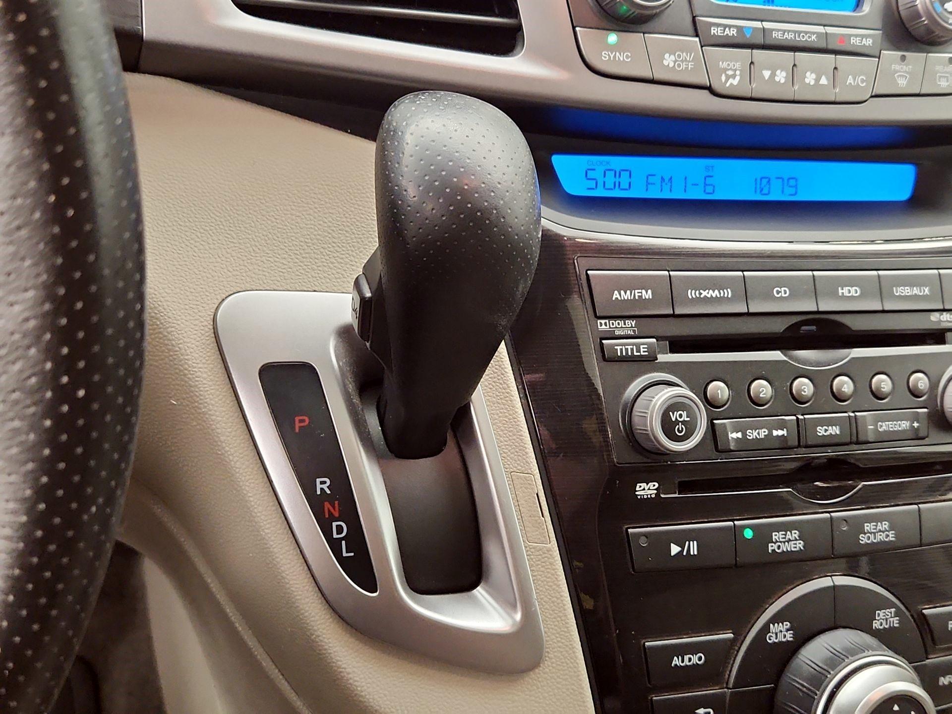Thumbnail: 2013 Honda Odyssey - 15