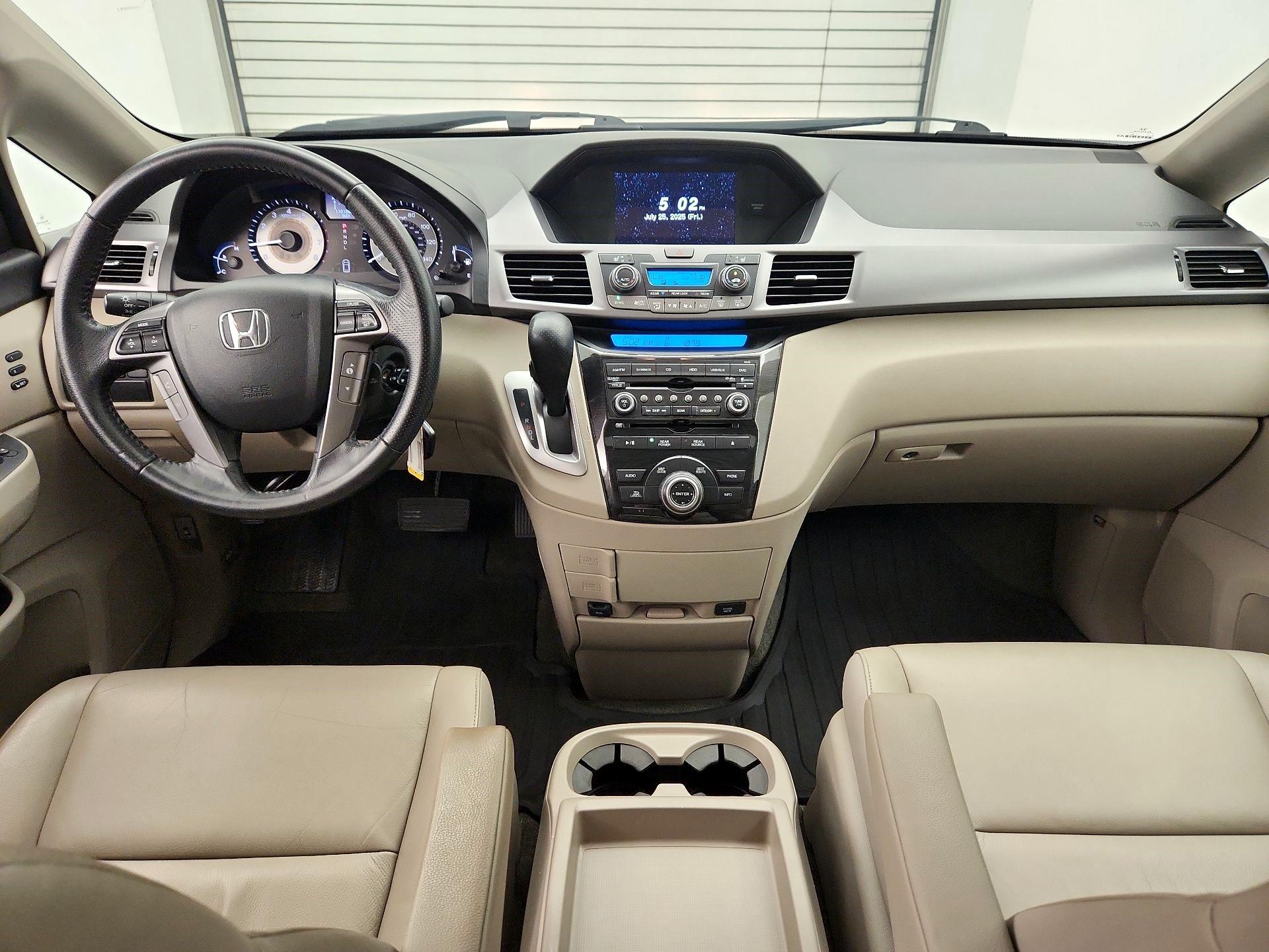 Thumbnail: 2013 Honda Odyssey - 8