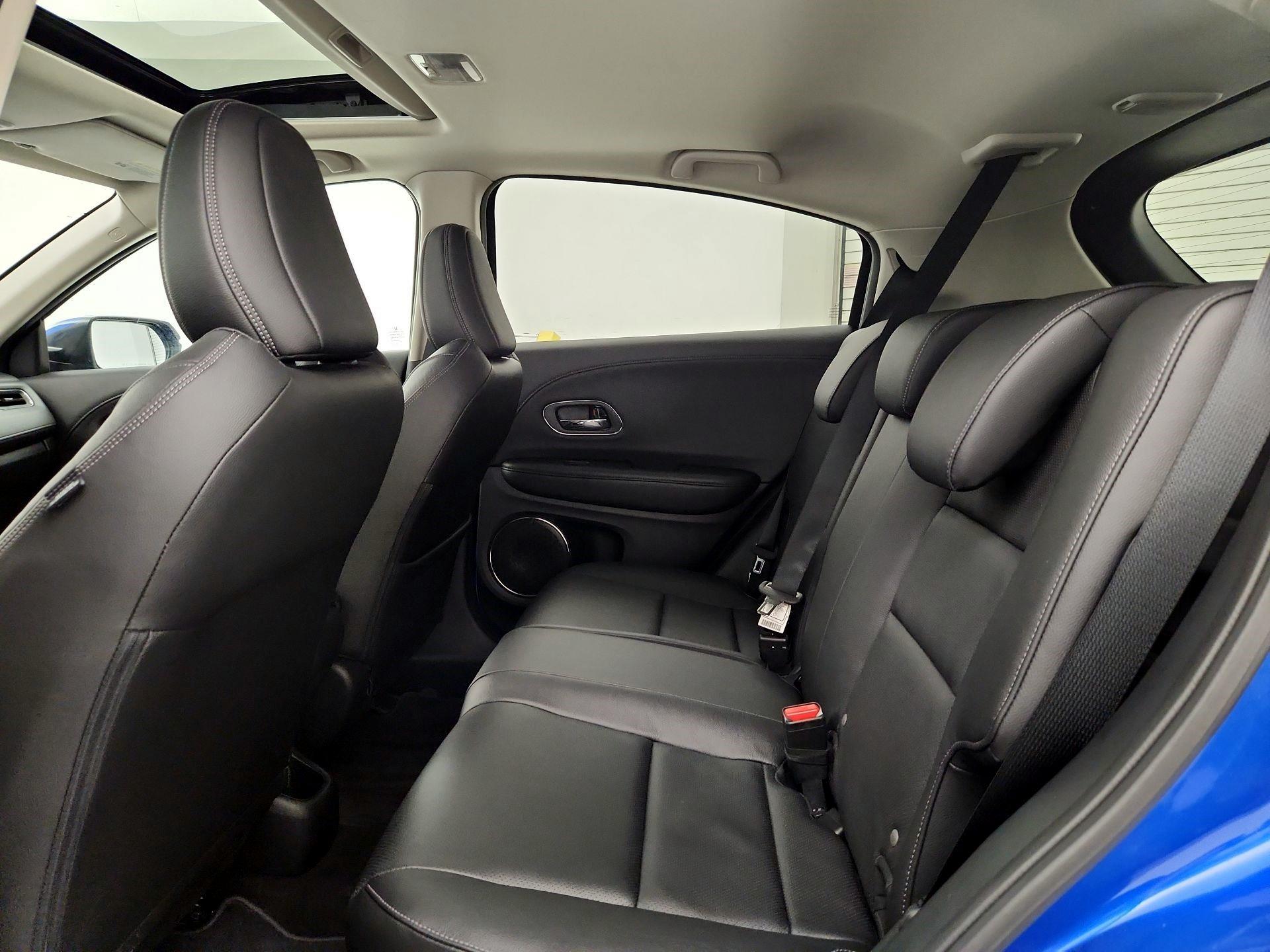 Thumbnail: 2022 Honda HR-V - 18