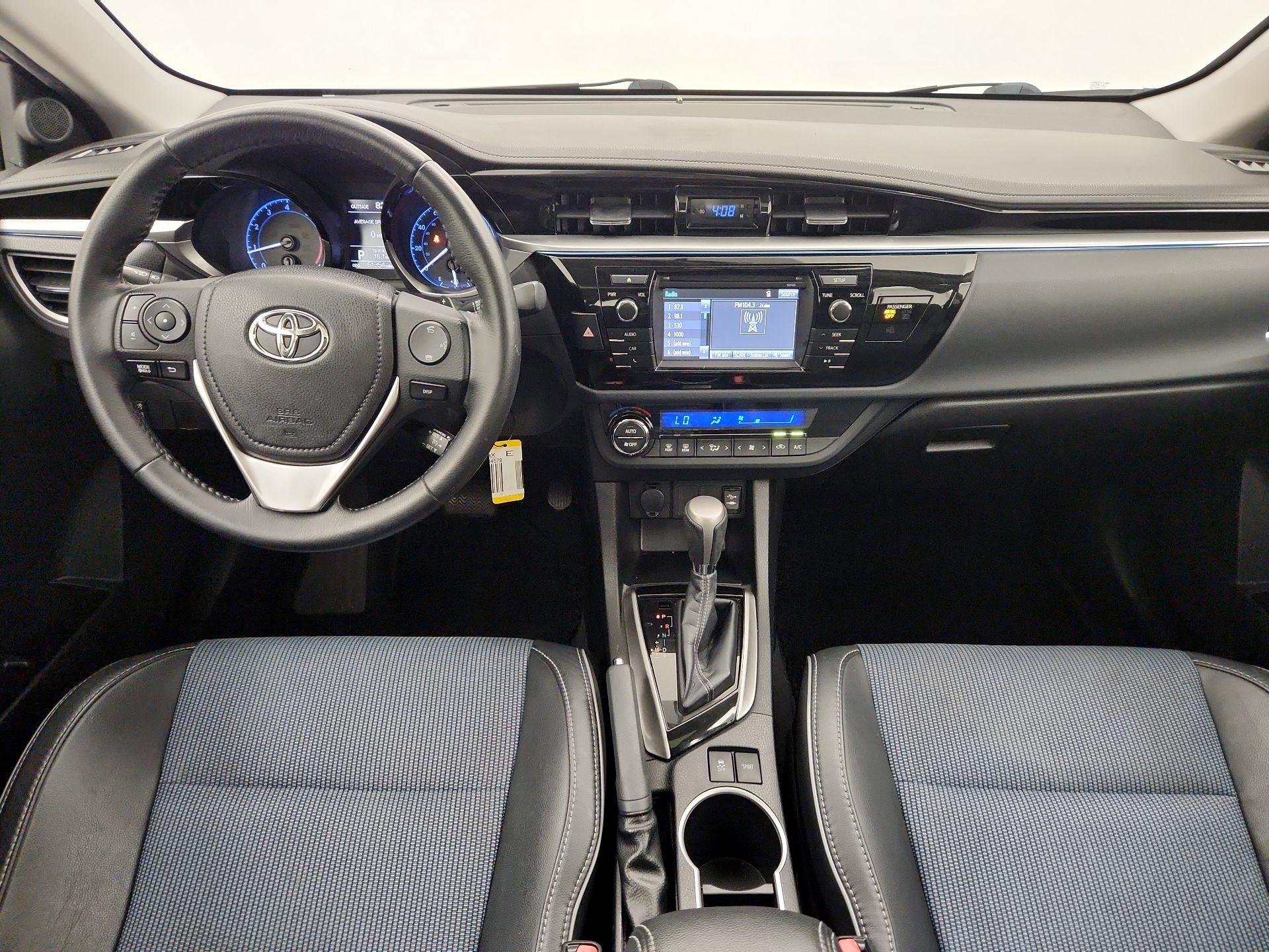 Thumbnail: 2015 Toyota Corolla - 9