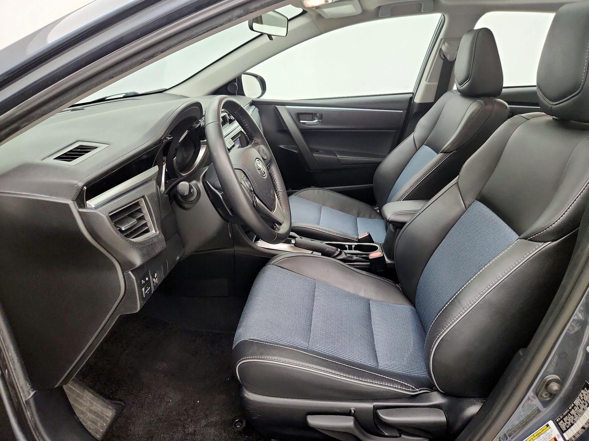 Thumbnail: 2015 Toyota Corolla - 11