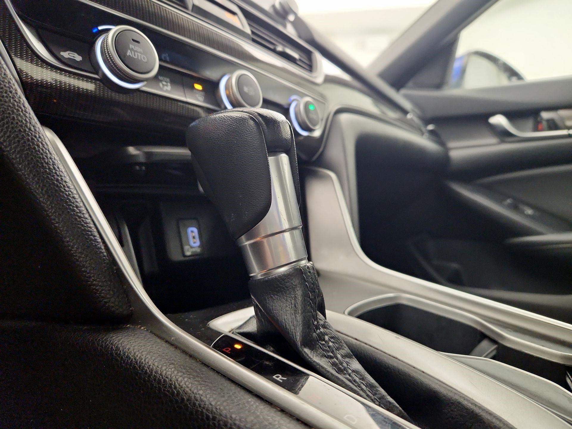 Thumbnail: 2020 Honda Accord - 15