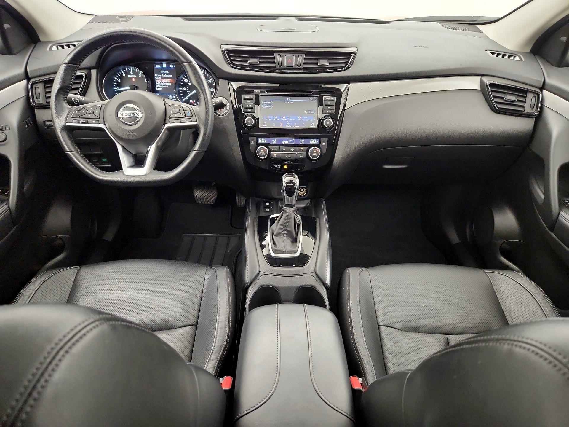 Thumbnail: 2020 Nissan Rogue Sport - 8