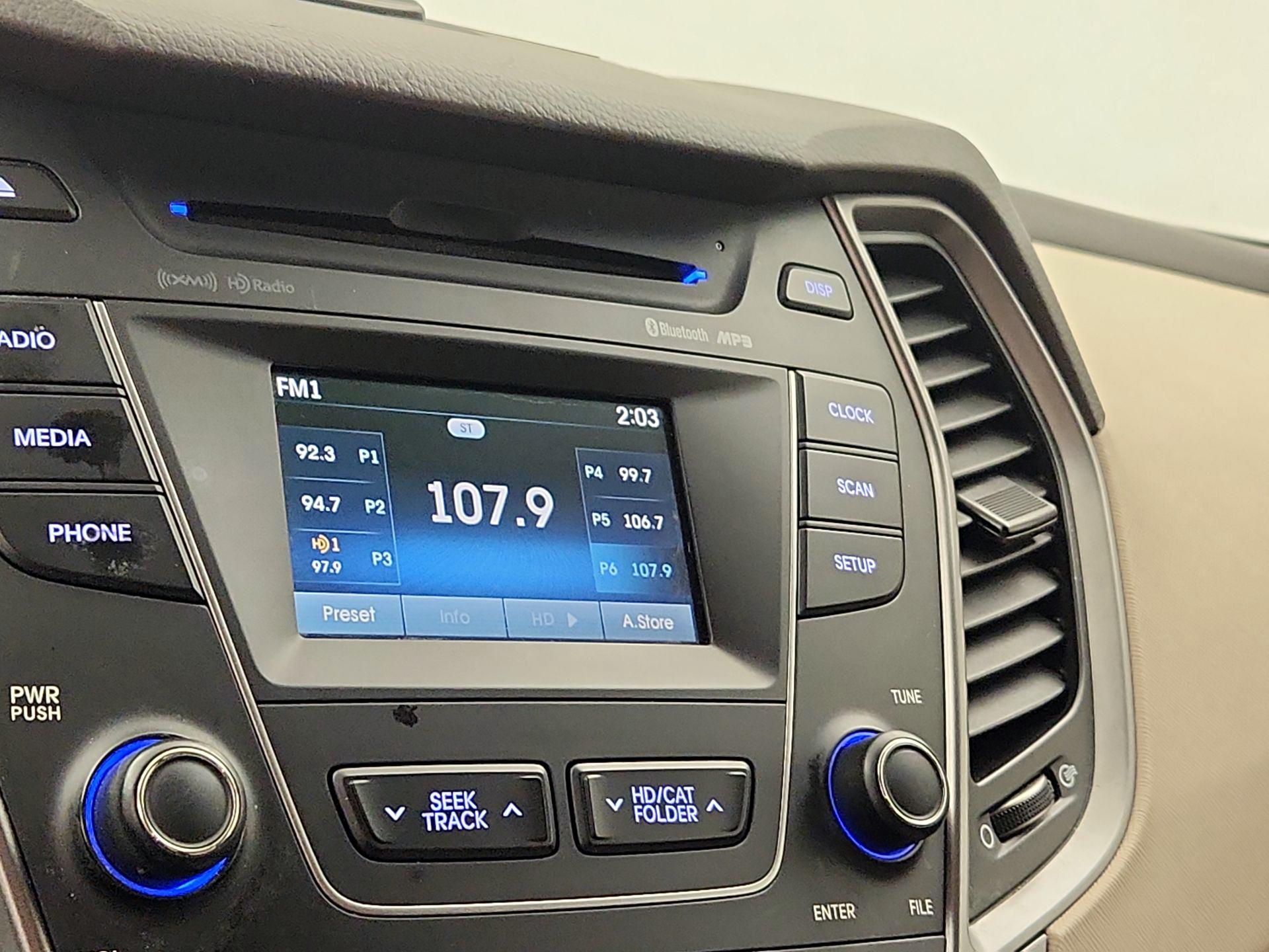 Thumbnail: 2014 Hyundai Santa Fe - 15