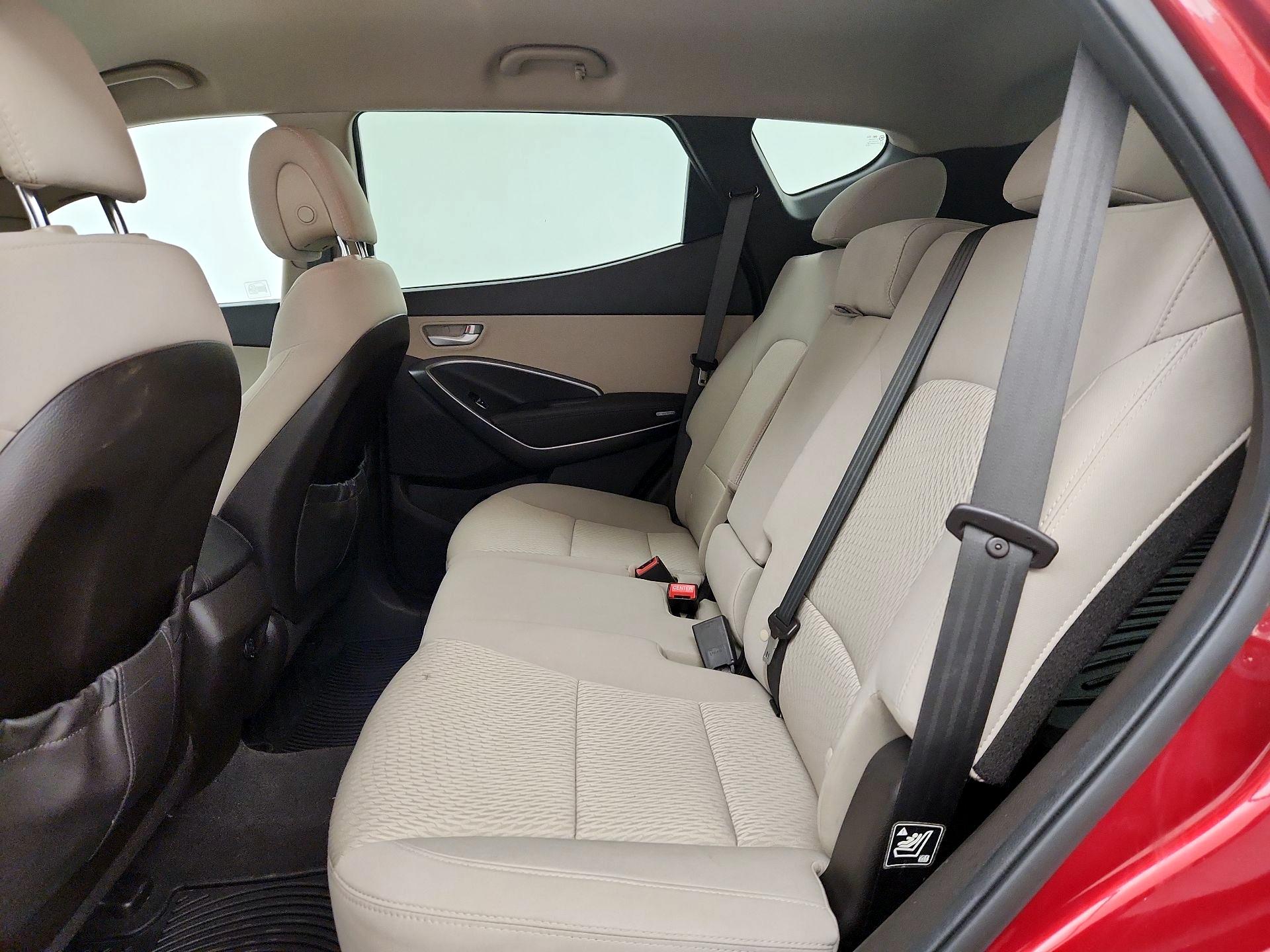 Thumbnail: 2014 Hyundai Santa Fe - 19