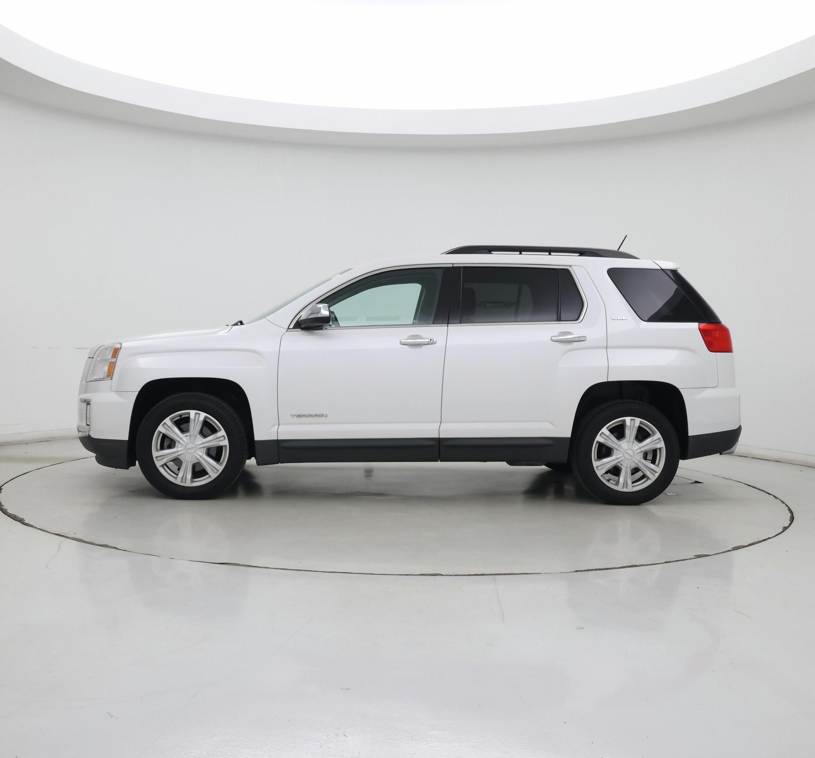 Thumbnail: 2017 GMC Terrain - 3