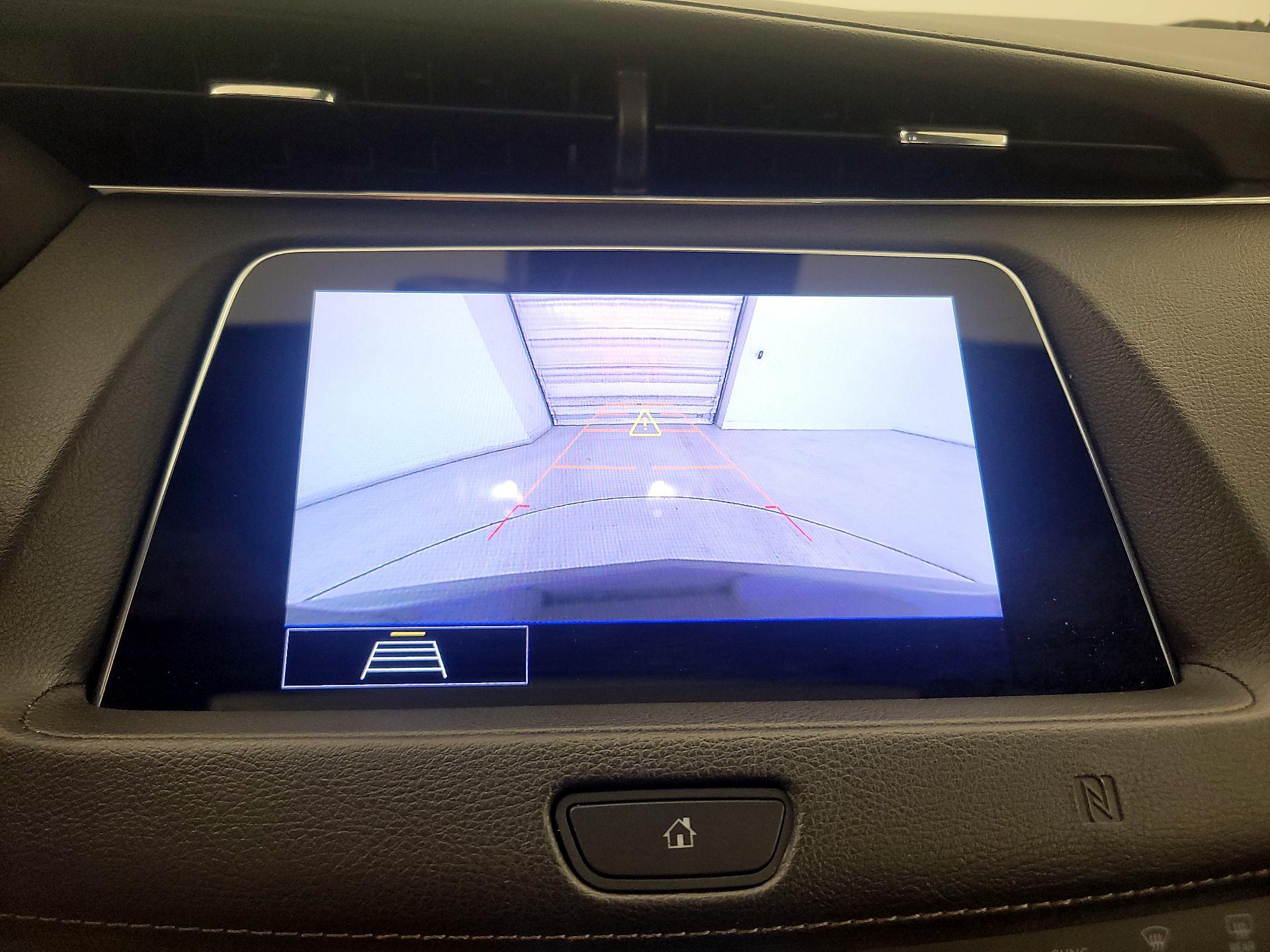 Thumbnail: 2020 Cadillac XT4 - 15