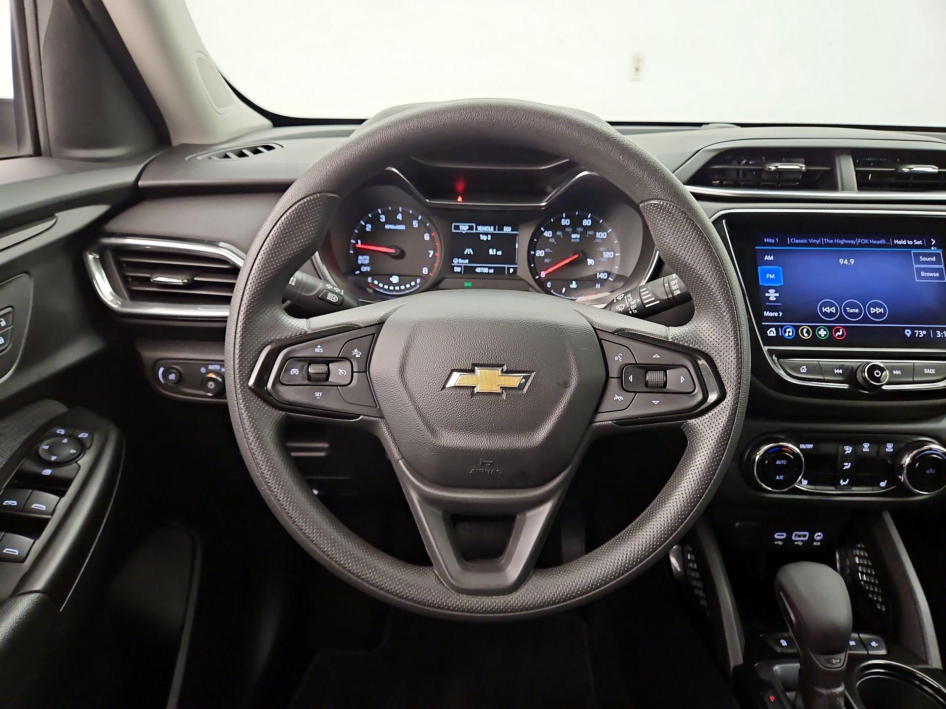 Thumbnail: 2023 Chevrolet TrailBlazer - 10