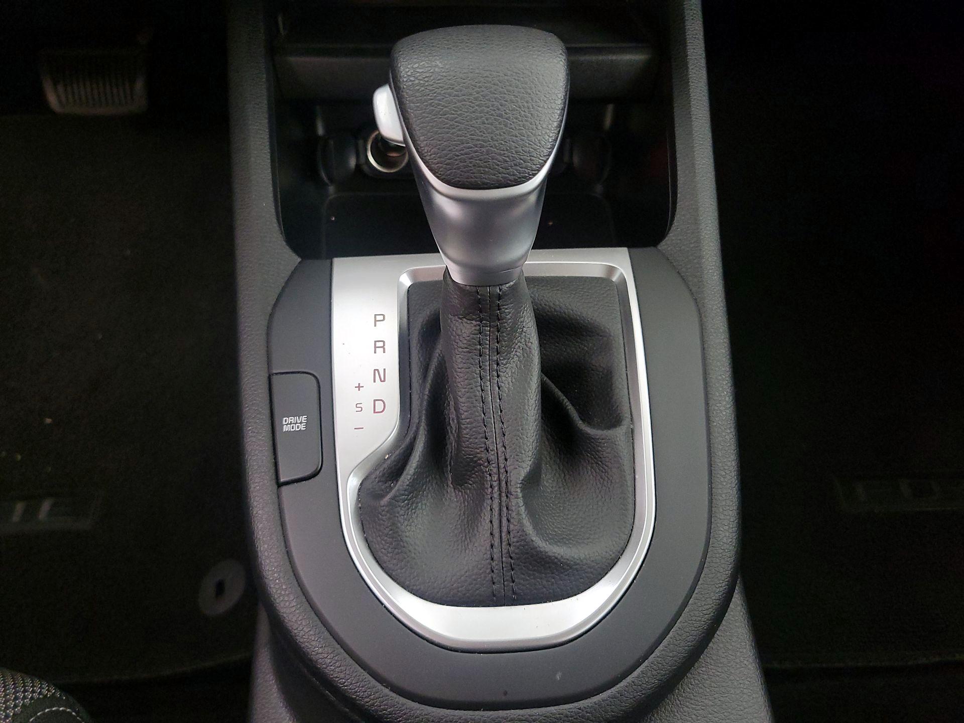 Thumbnail: 2024 Kia Forte - 17