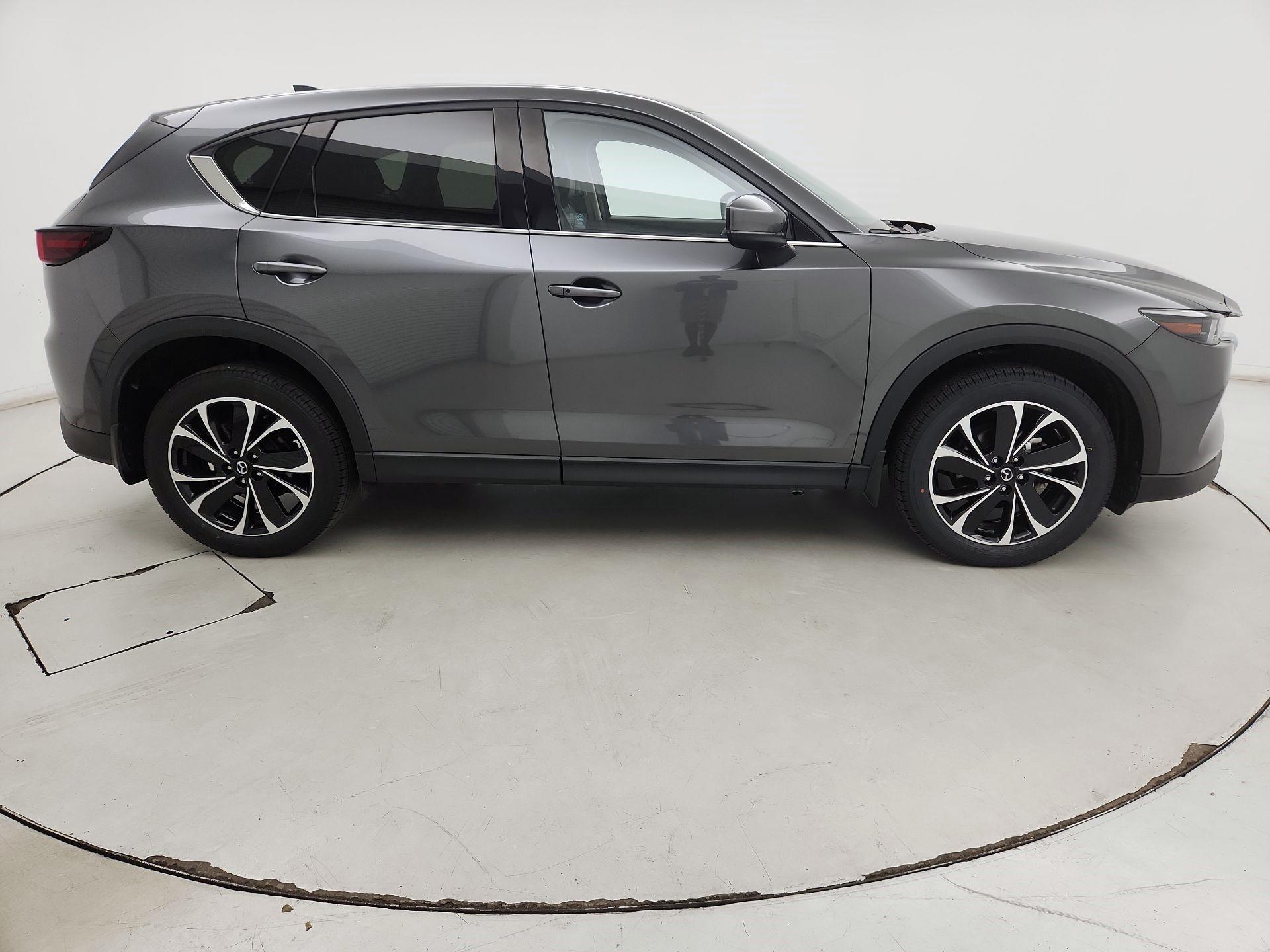Thumbnail: 2022 Mazda CX-5 - 4