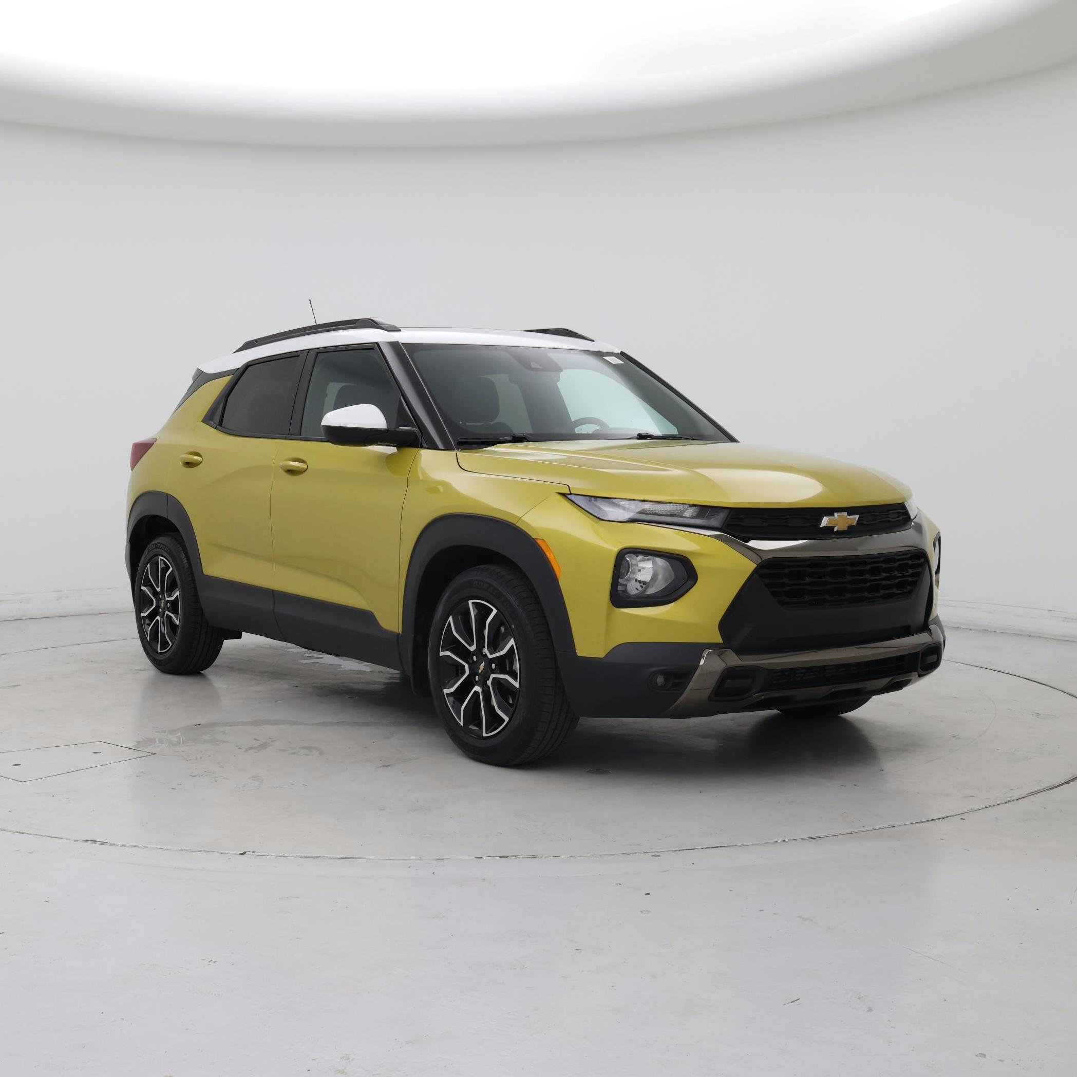 Thumbnail: 2023 Chevrolet TrailBlazer - 1