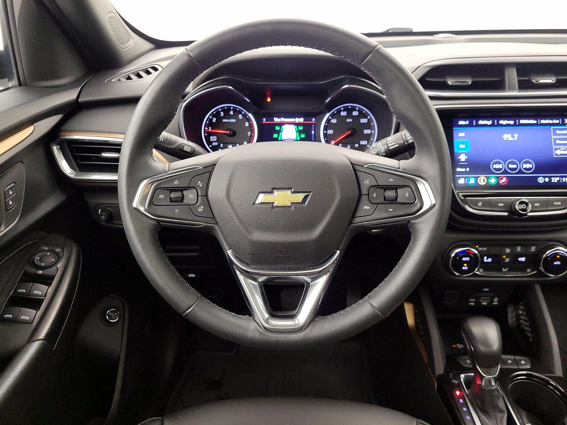 Thumbnail: 2023 Chevrolet TrailBlazer - 10