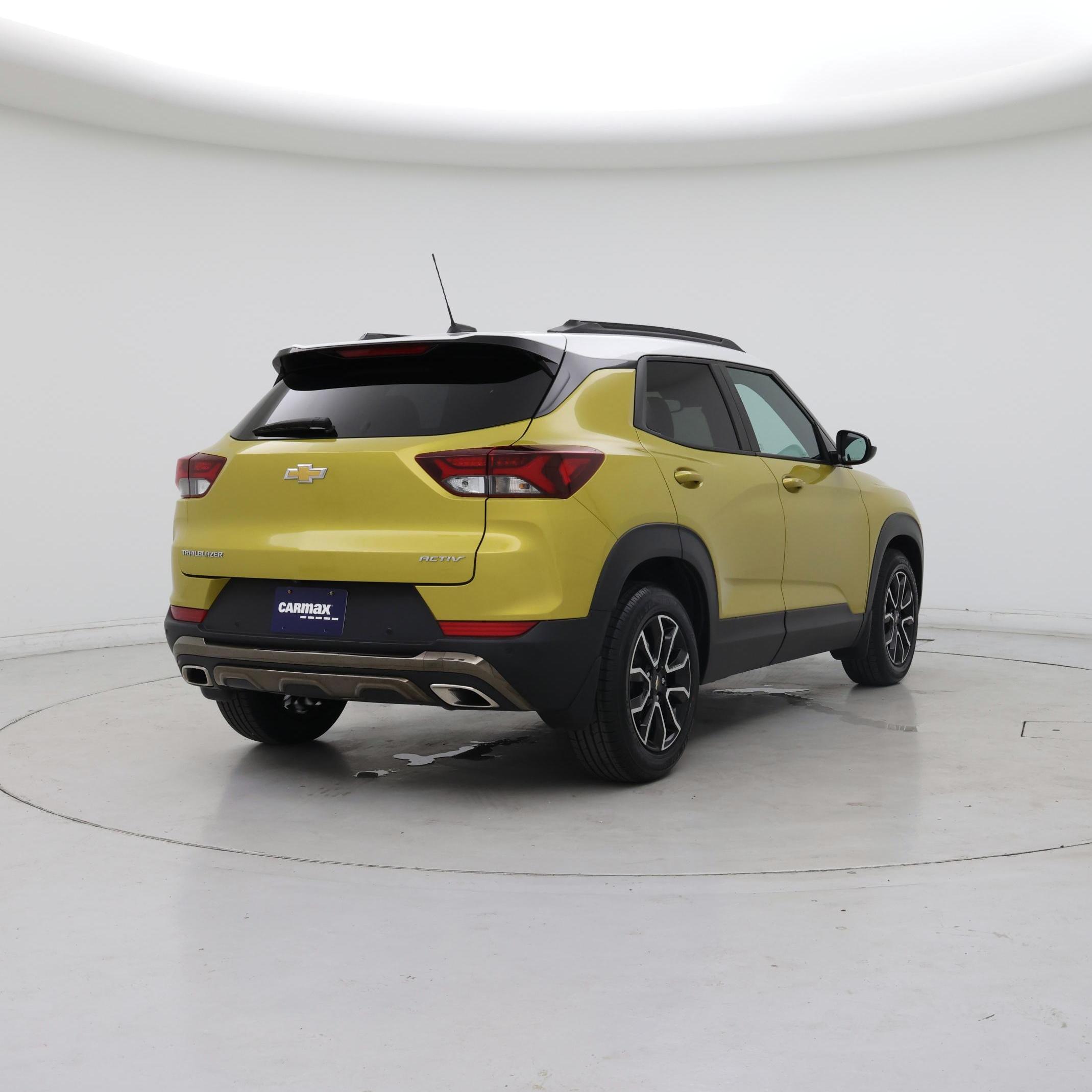 Thumbnail: 2023 Chevrolet TrailBlazer - 8