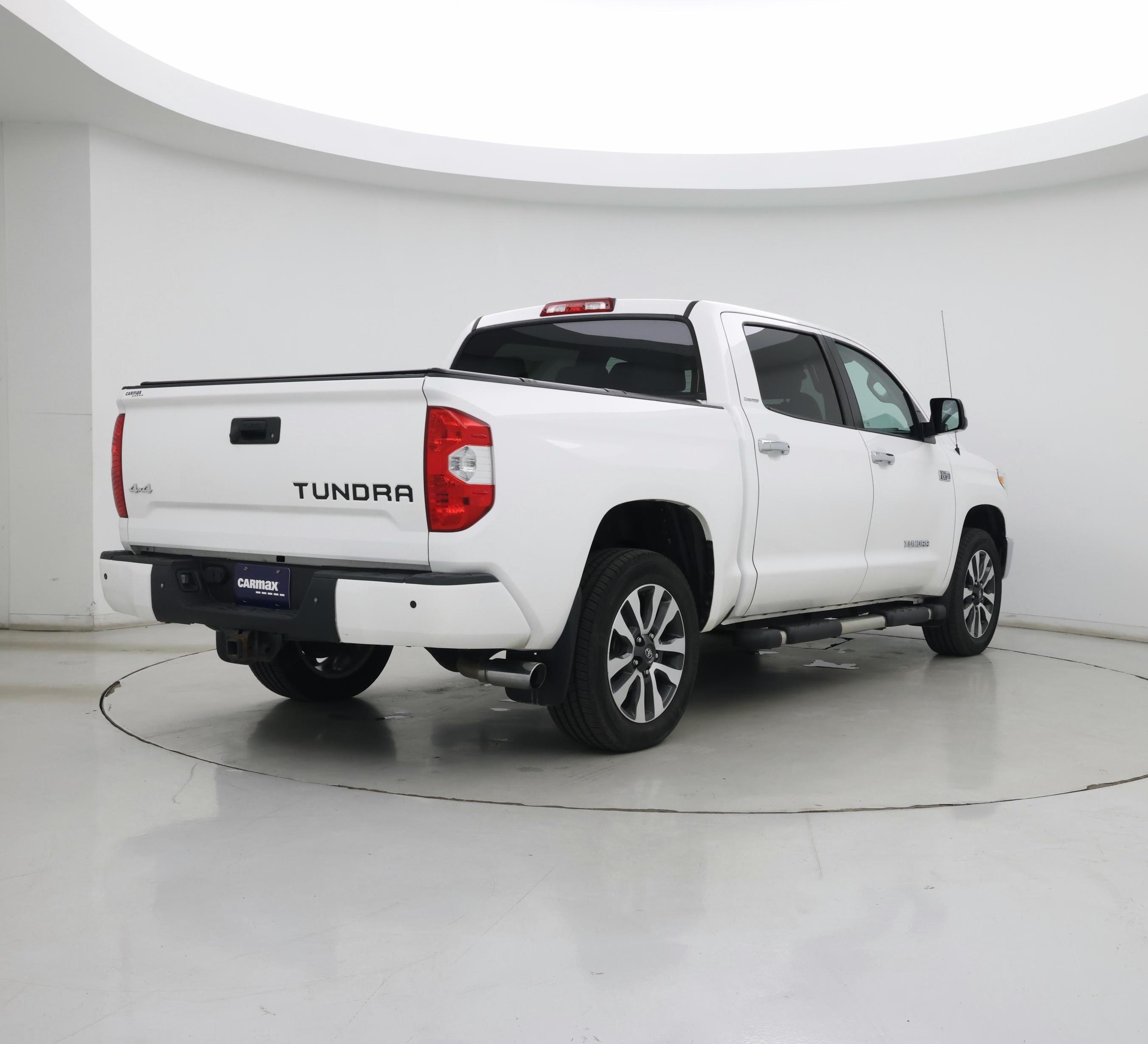 Thumbnail: 2018 Toyota Tundra - 8