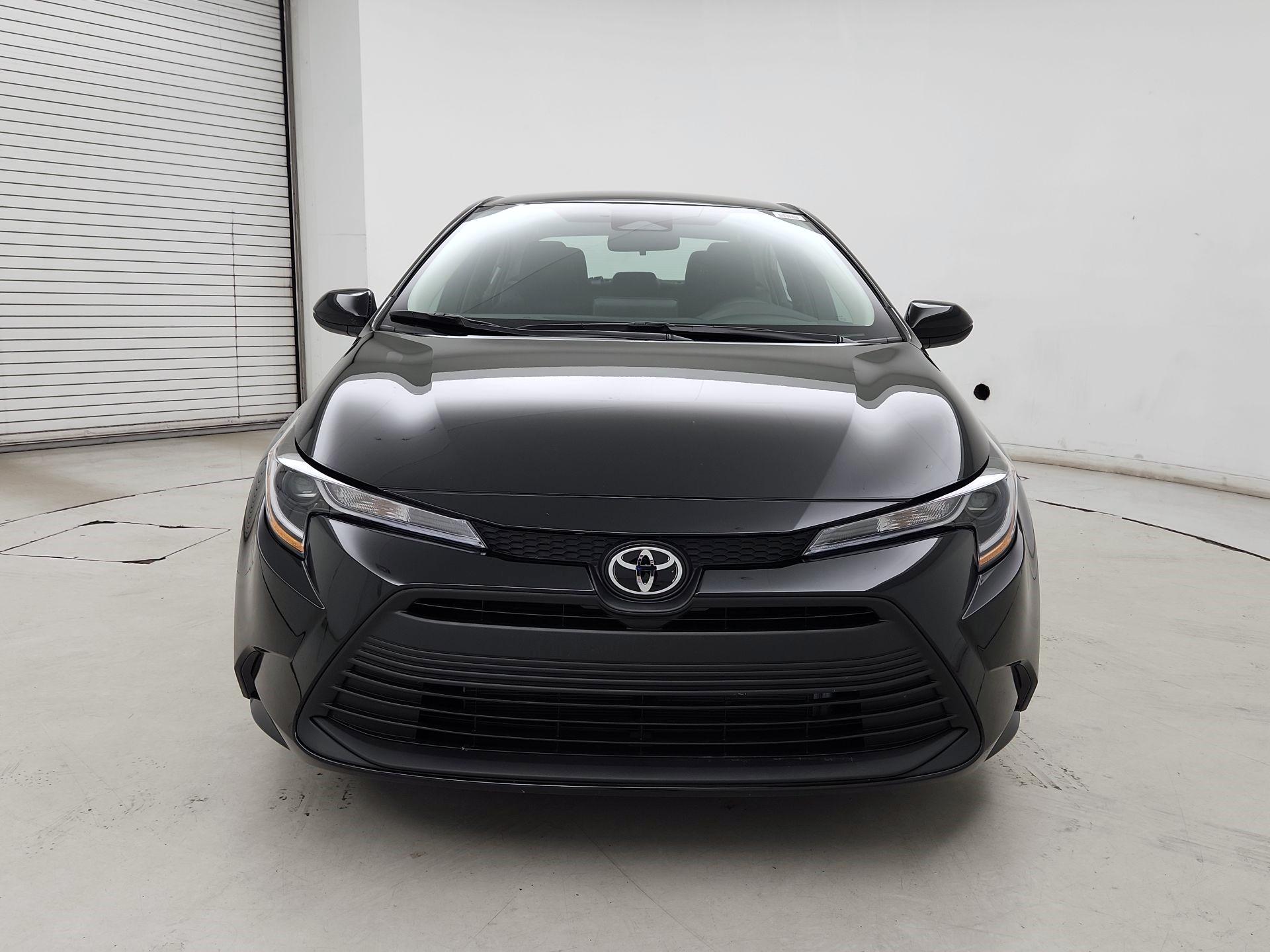 Thumbnail: 2023 Toyota Corolla - 2