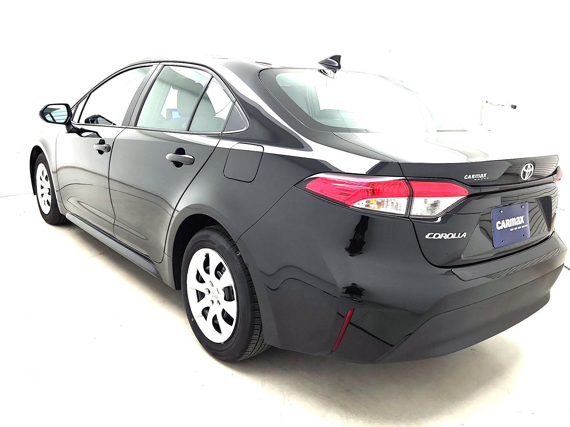 Thumbnail: 2023 Toyota Corolla - 7