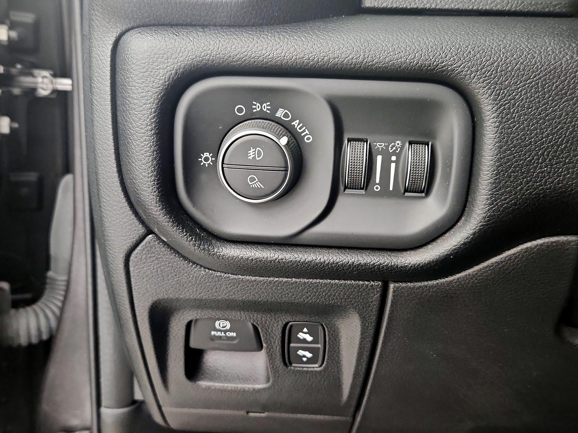 Thumbnail: 2022 RAM 1500 - 13