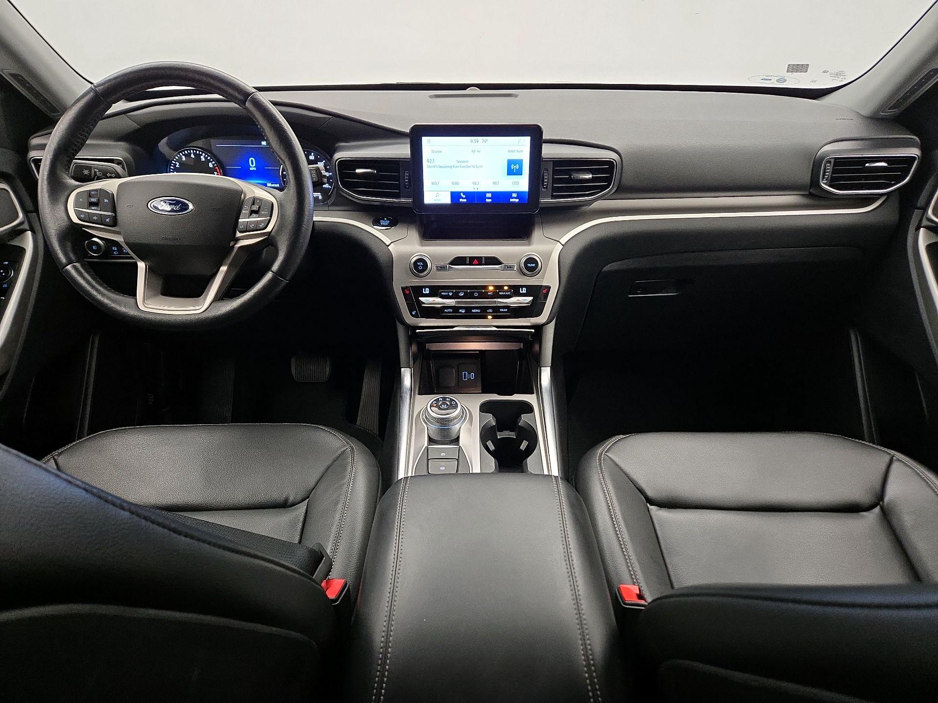 Thumbnail: 2020 Ford Explorer - 9