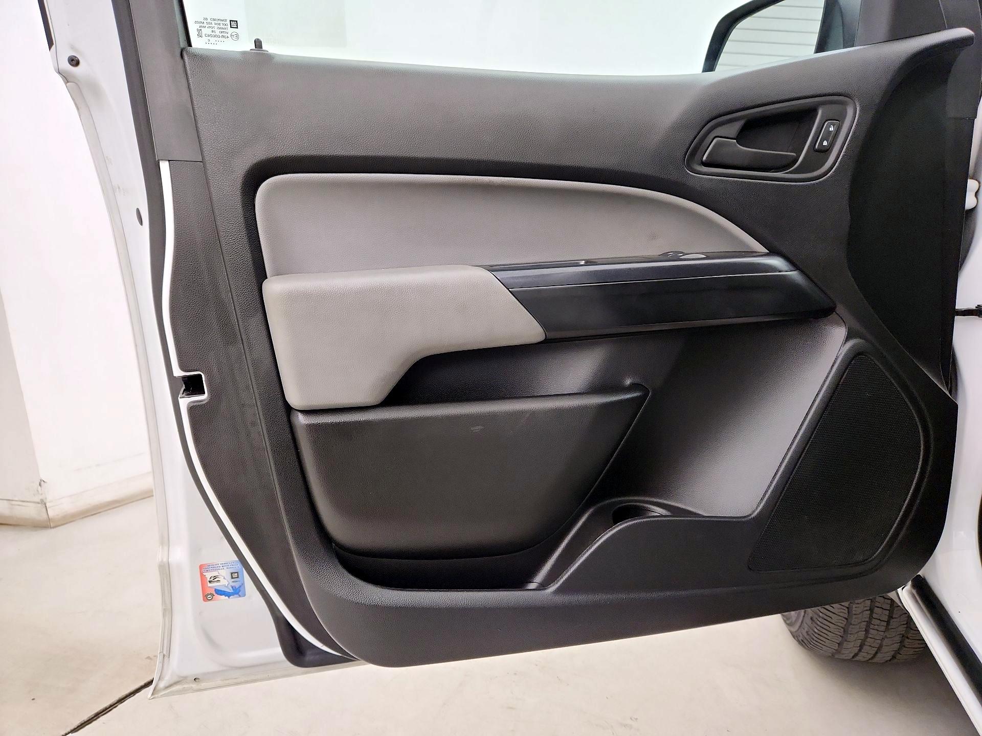 Thumbnail: 2020 Chevrolet Colorado - 12