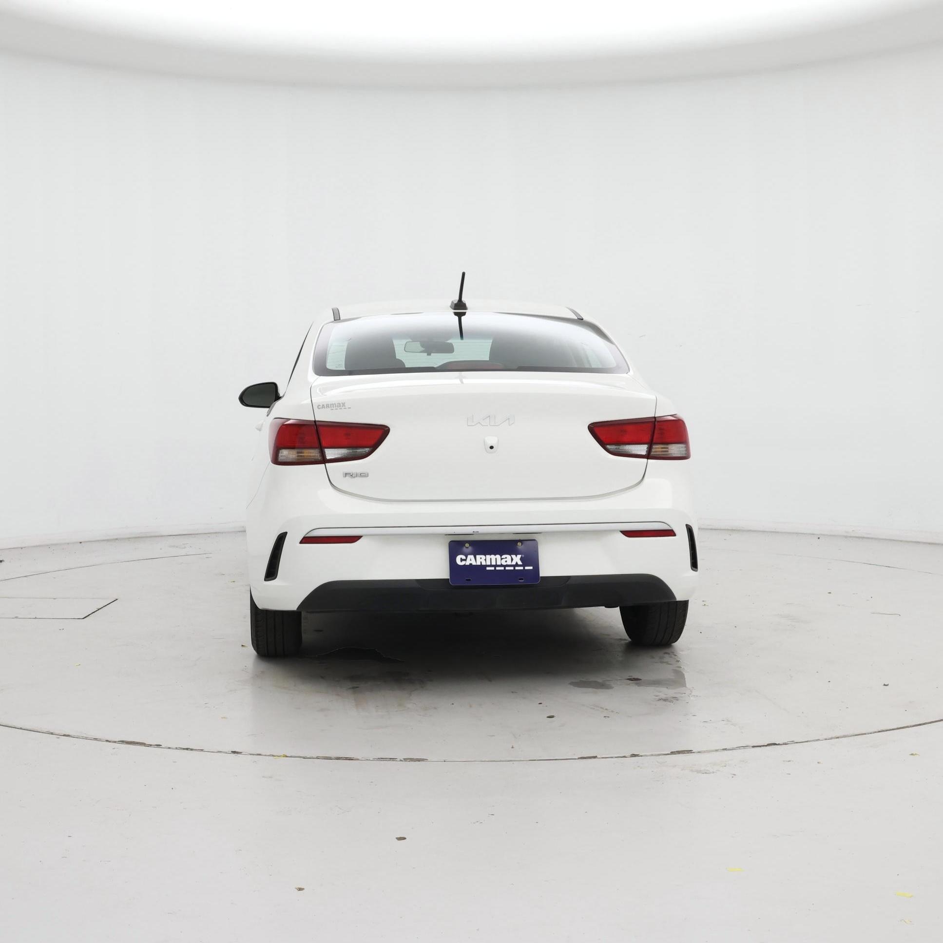 Thumbnail: 2022 Kia Rio - 6