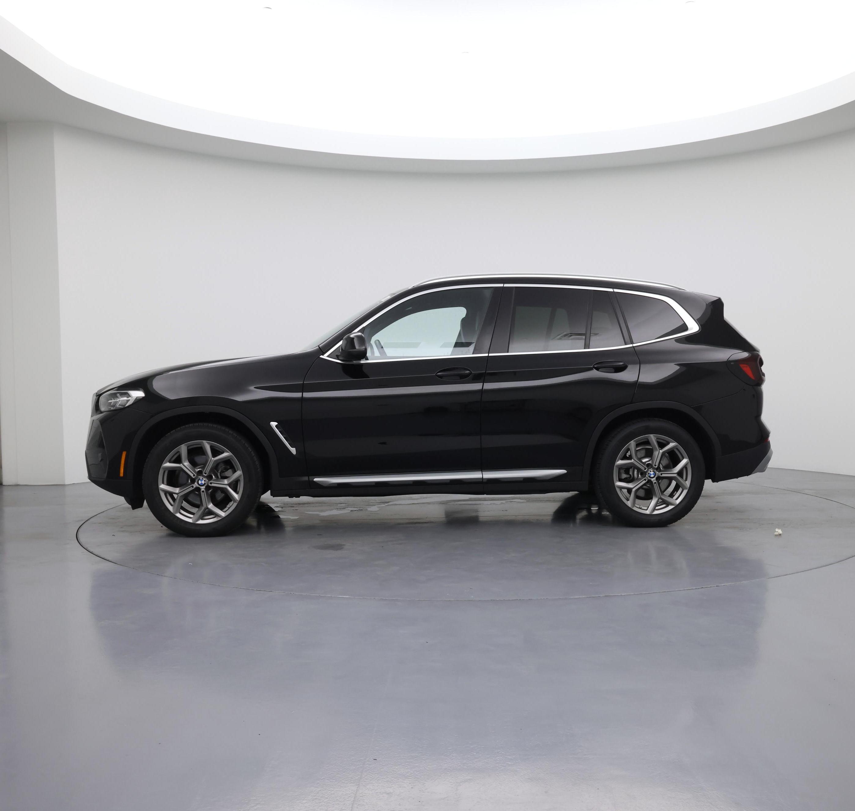 Thumbnail: 2022 BMW X3 - 3