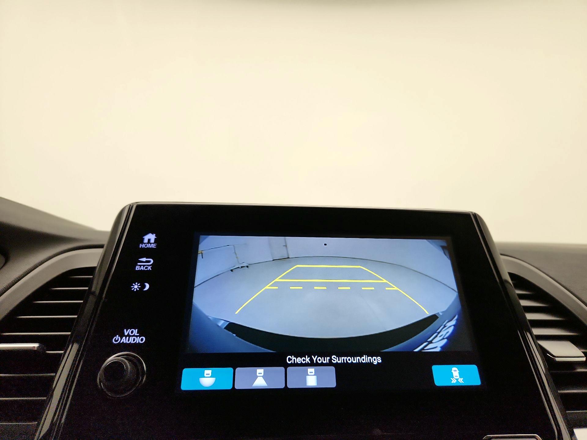 Thumbnail: 2020 Honda Odyssey - 14