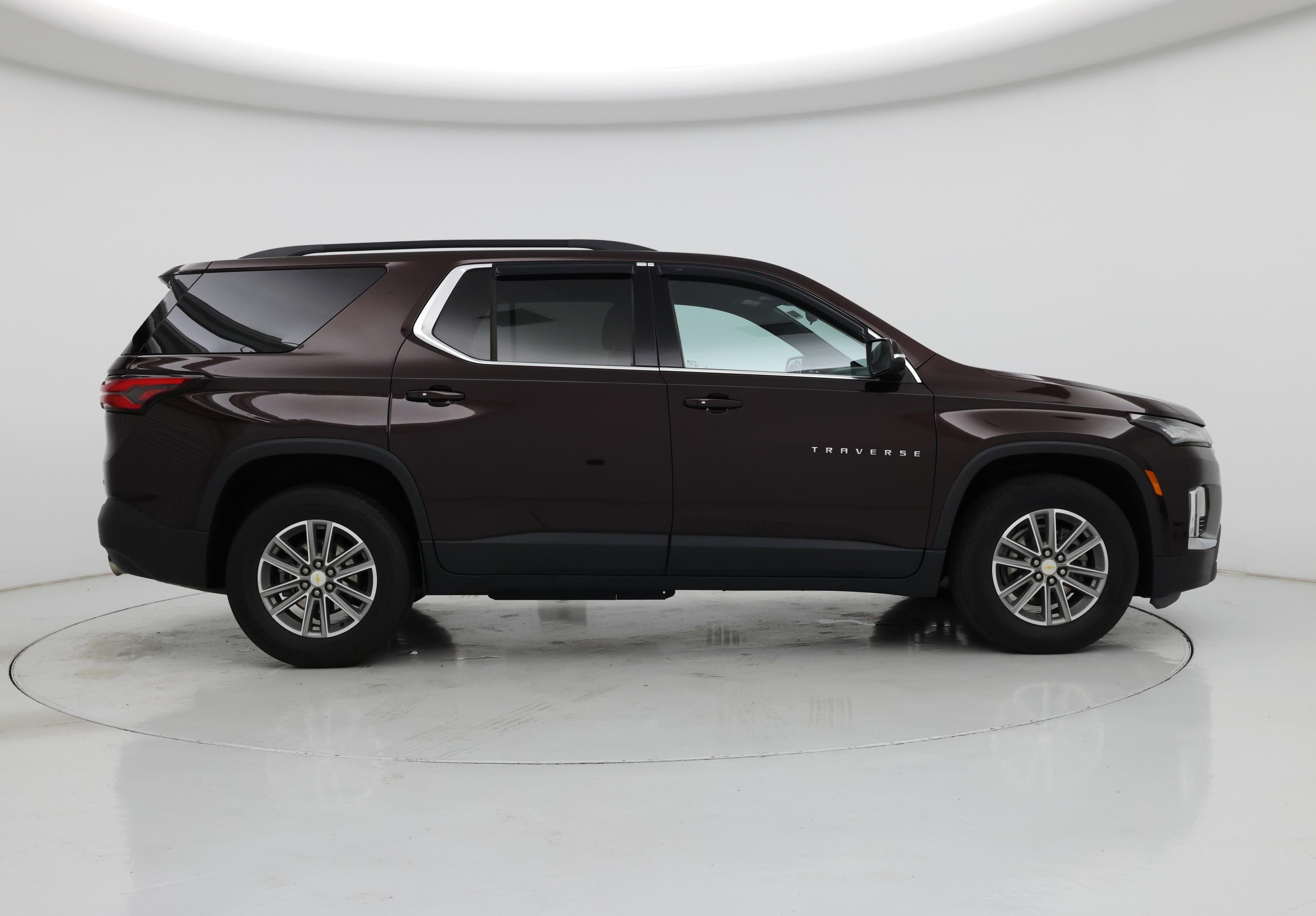 Thumbnail: 2022 Chevrolet Traverse - 7