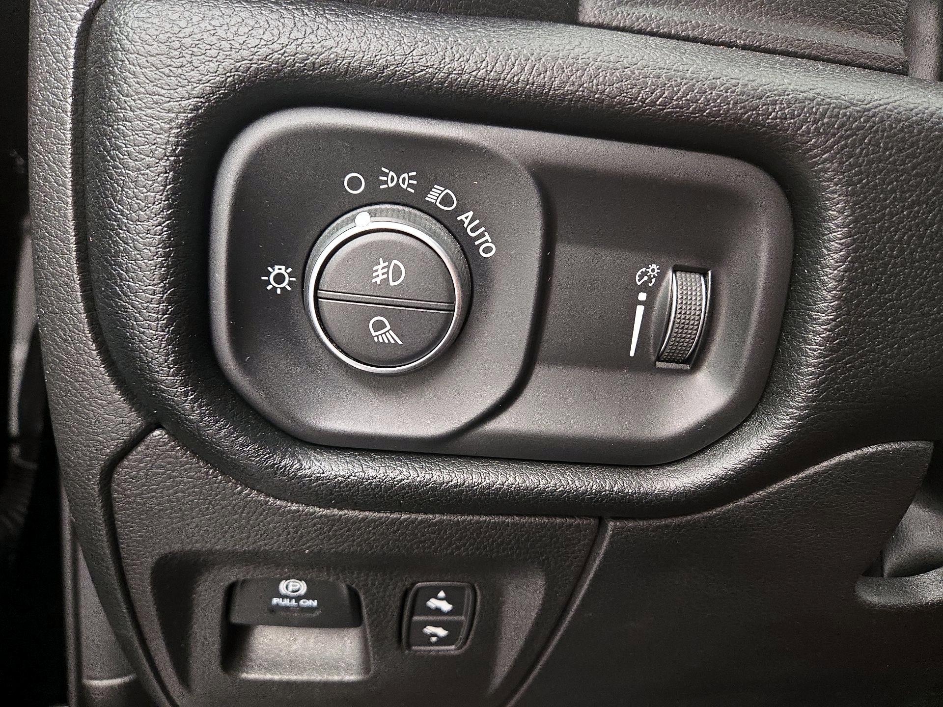Thumbnail: 2022 RAM 1500 - 13
