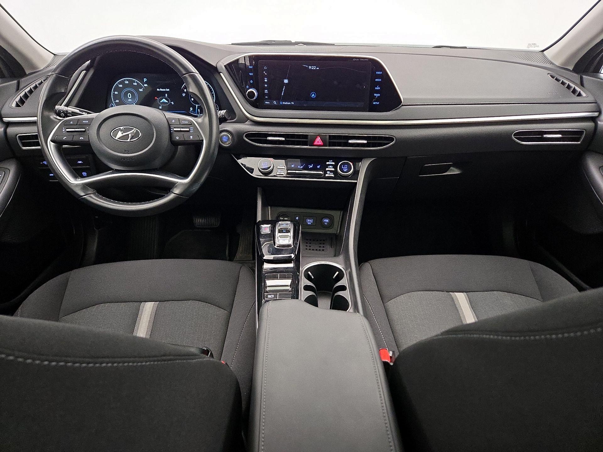 Thumbnail: 2023 Hyundai Sonata - 9