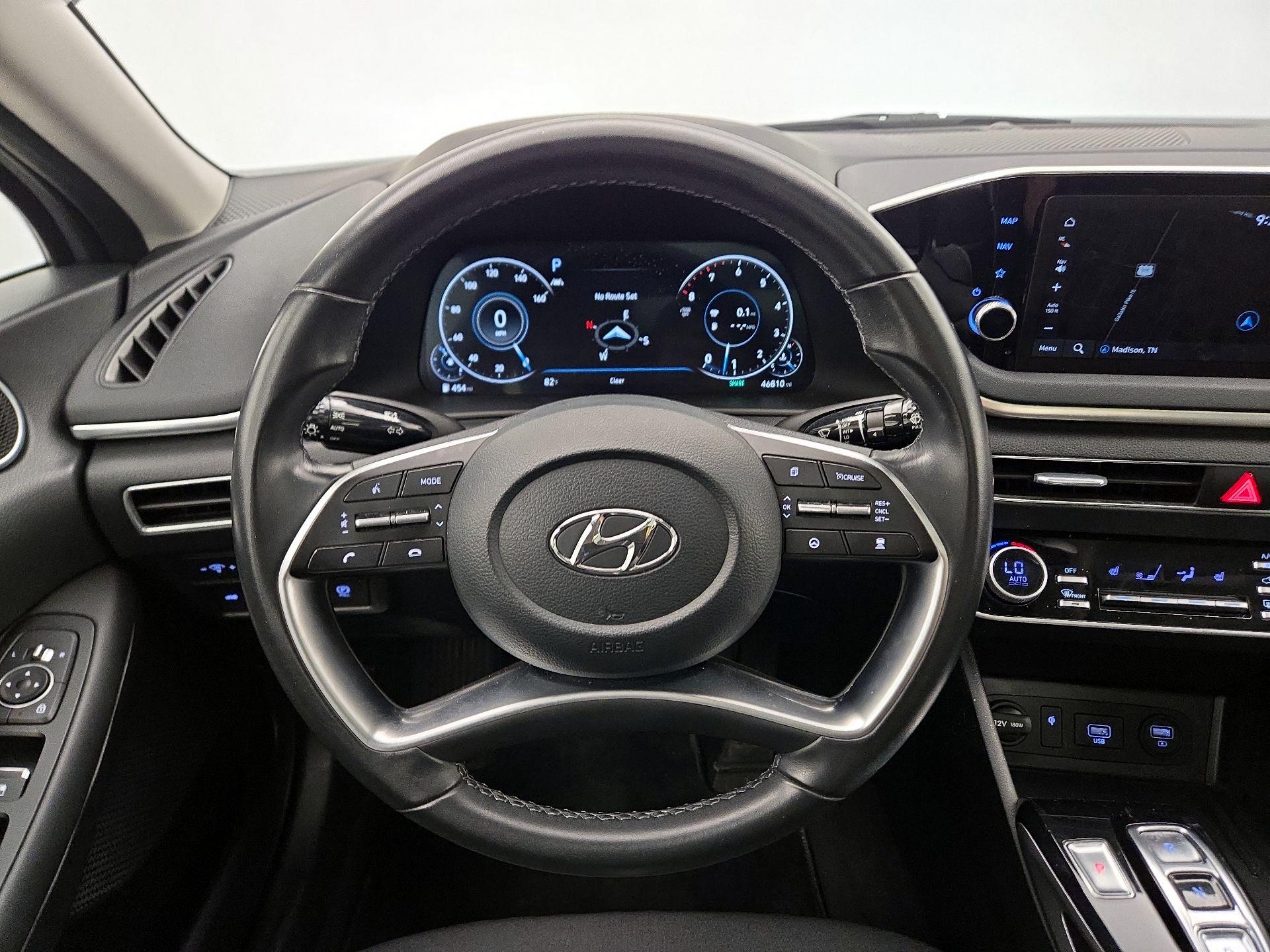 Thumbnail: 2023 Hyundai Sonata - 10