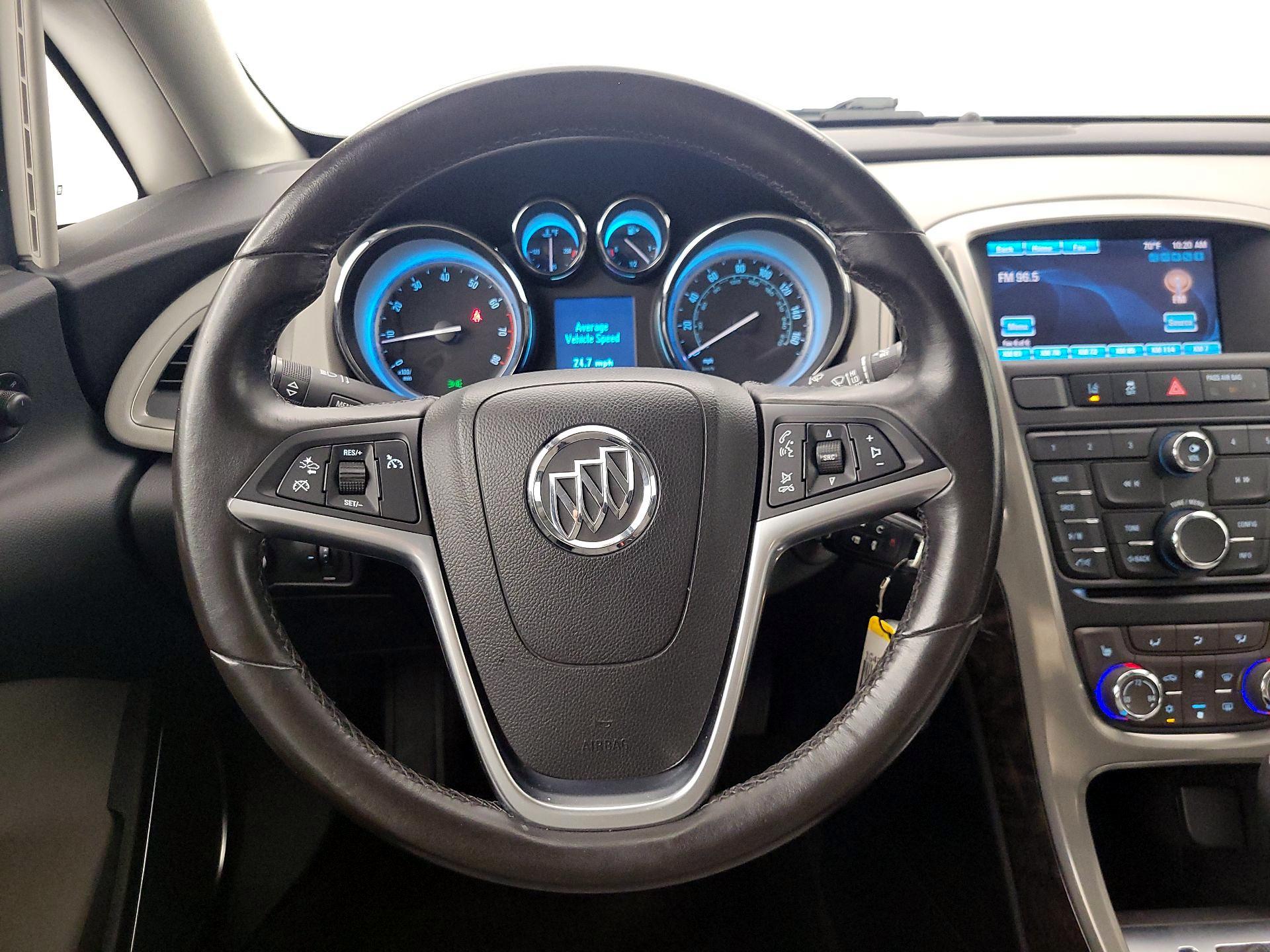 Thumbnail: 2016 Buick Verano - 10